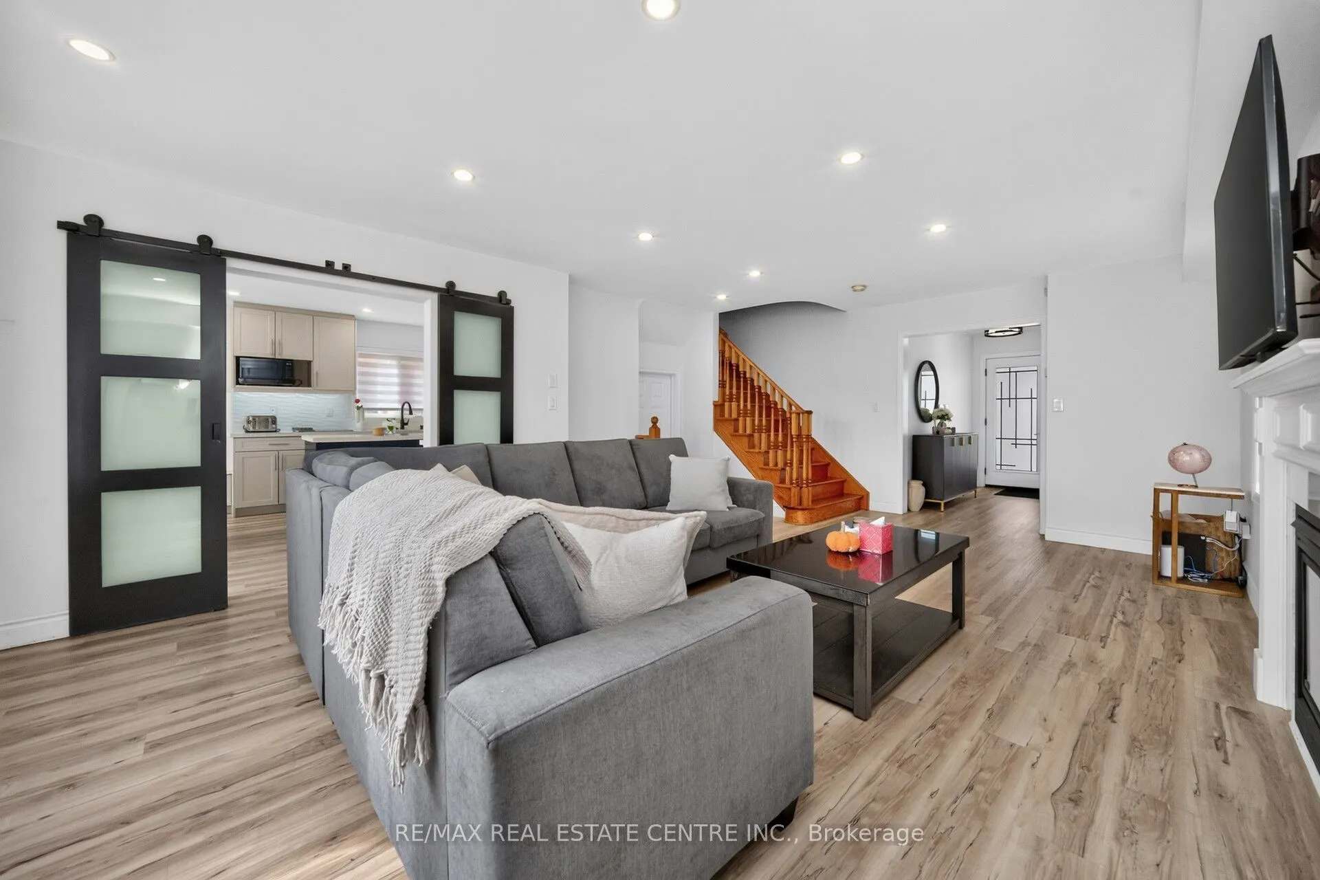 21 River Heights Drive