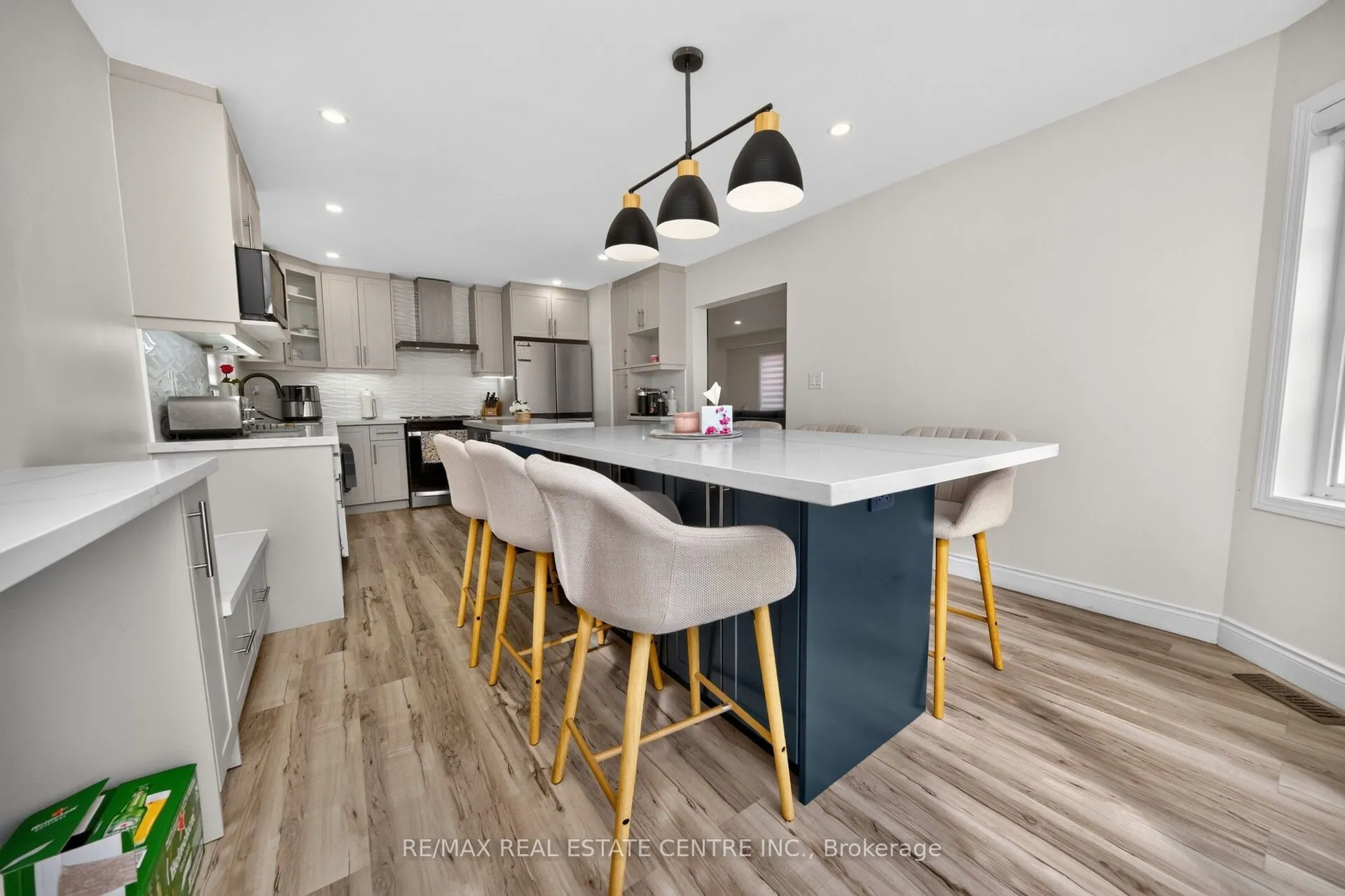 21 River Heights Drive