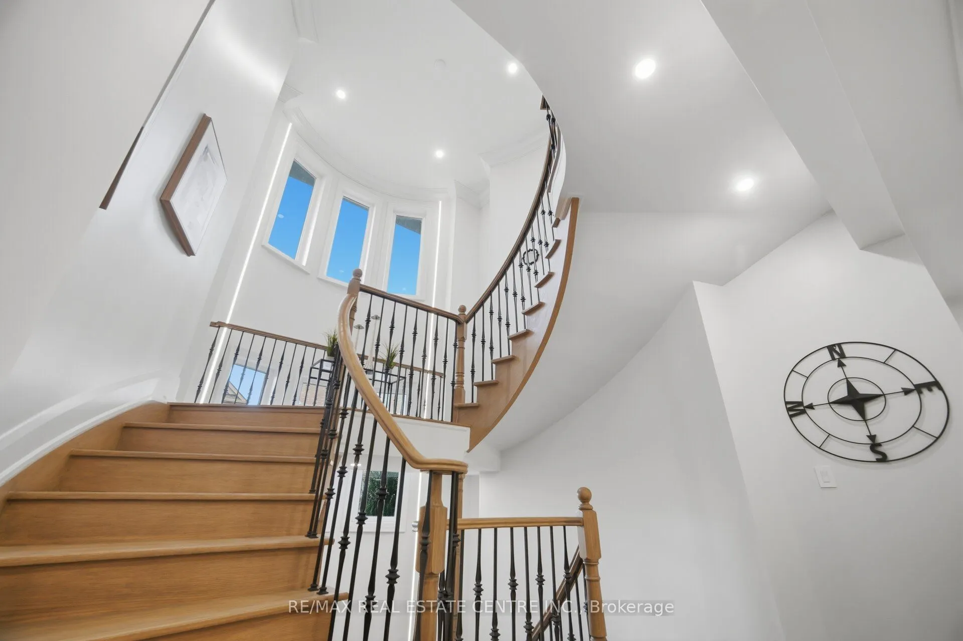 4 Calstock Place