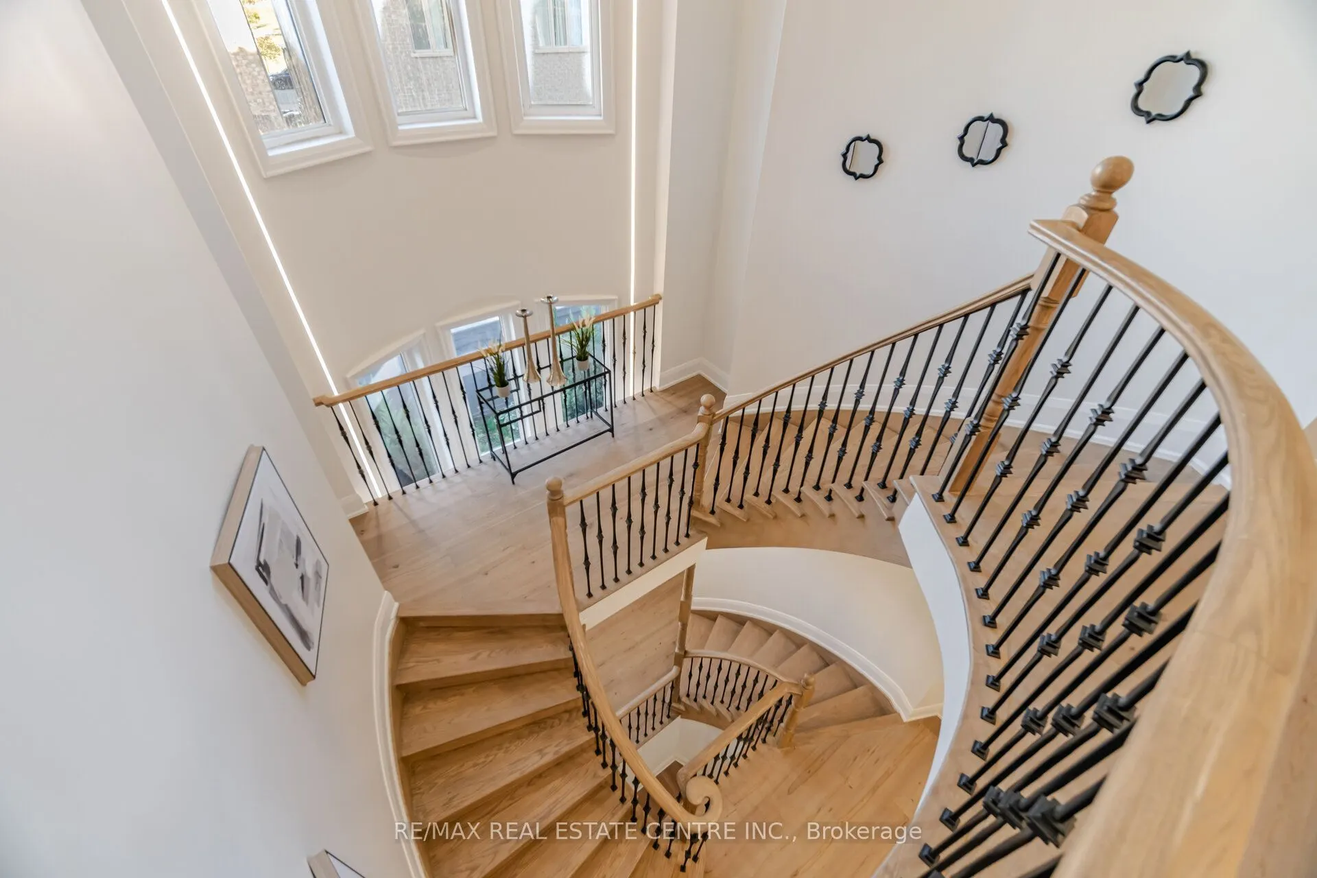 4 Calstock Place