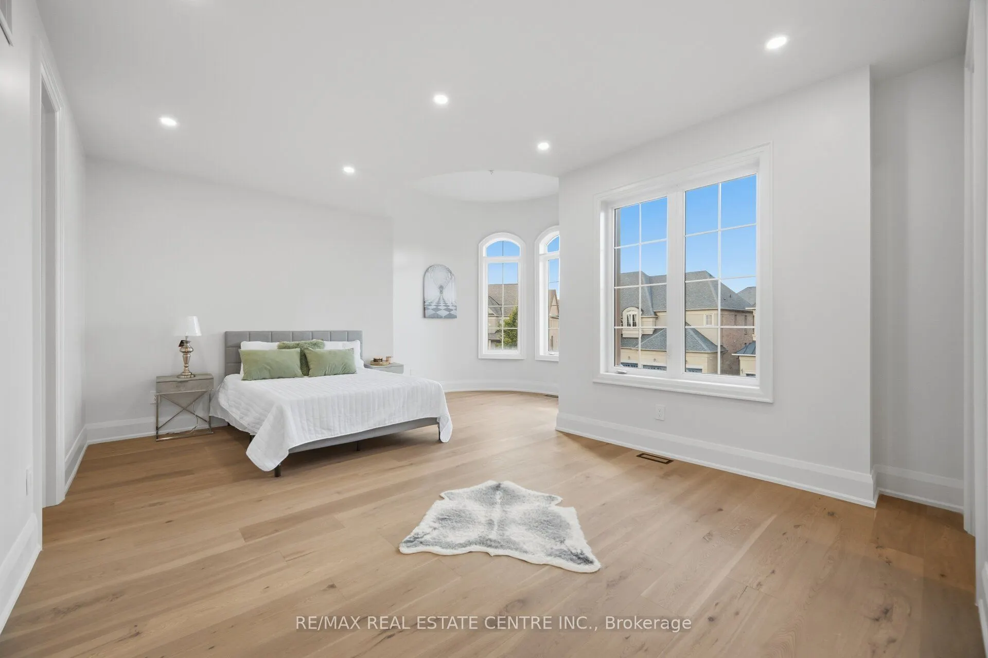 4 Calstock Place