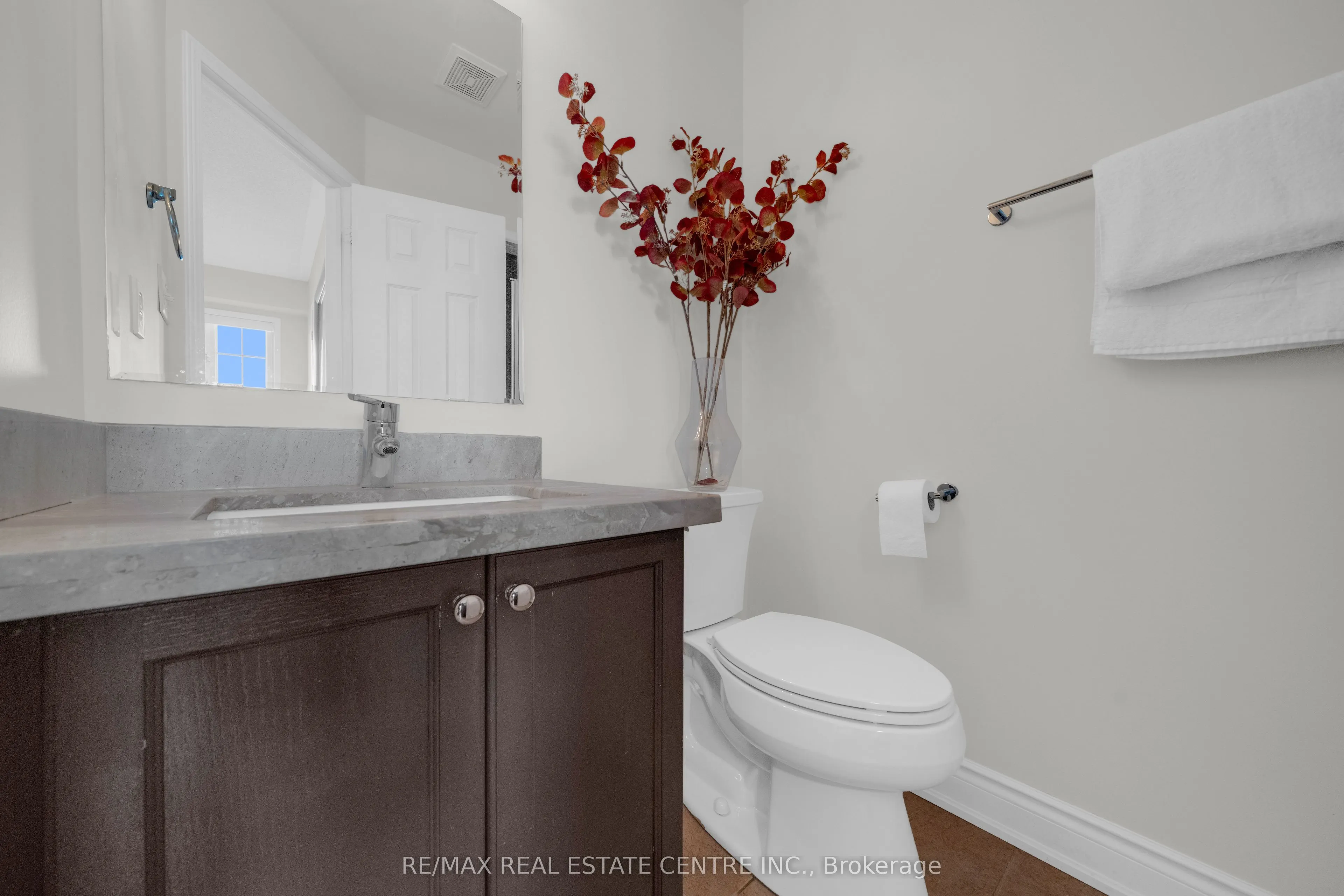 3440 Redpath Circle