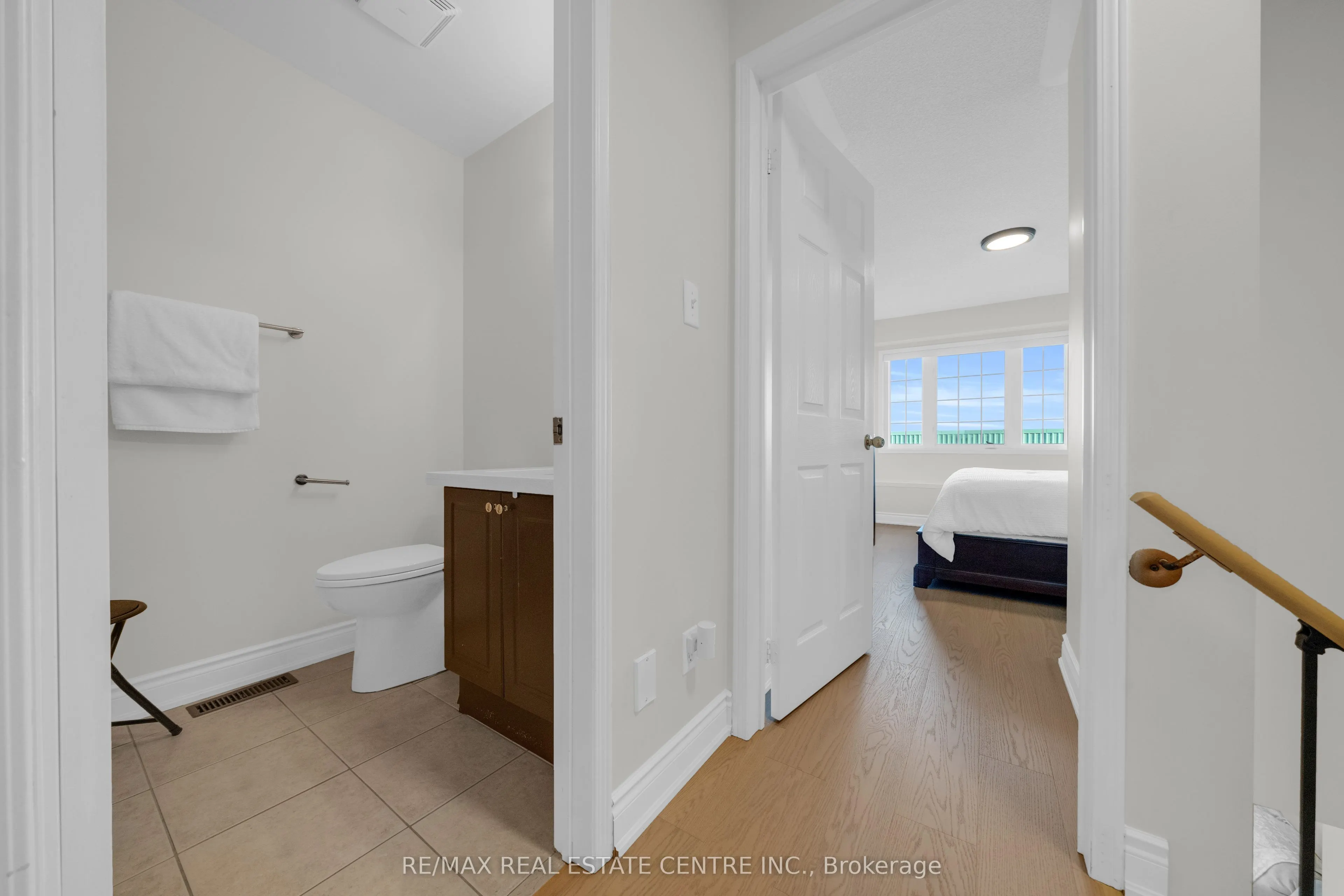 3440 Redpath Circle