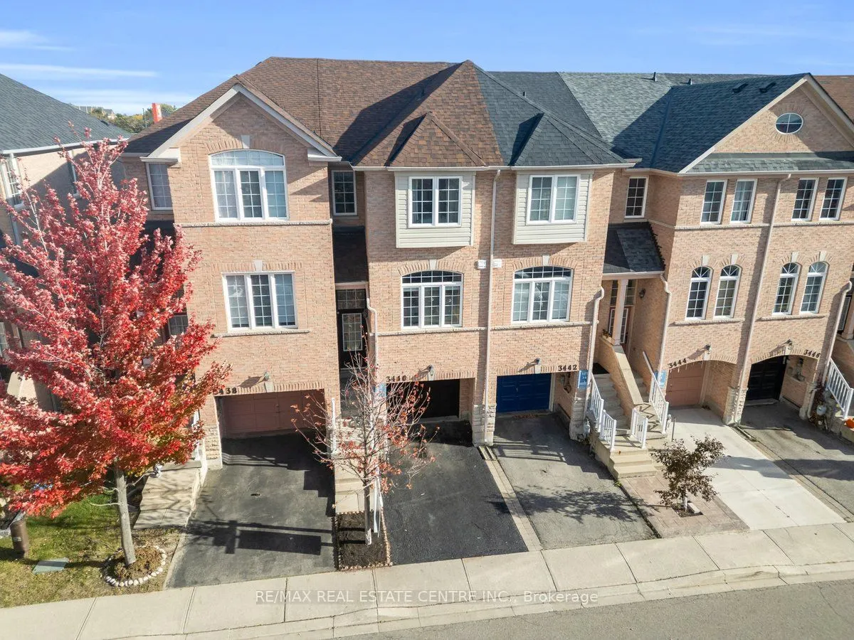 3440 Redpath Circle