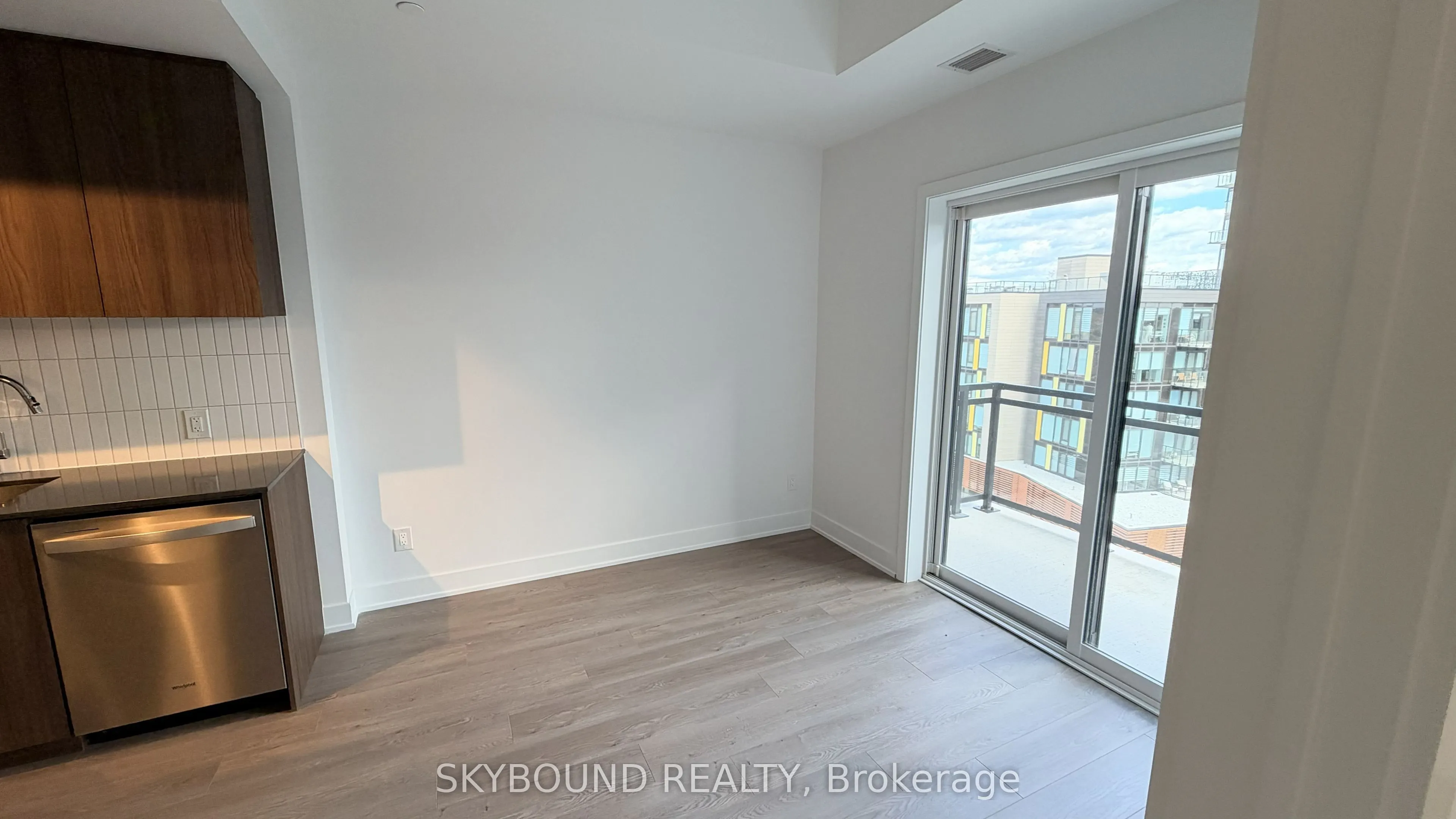 3008 William Cutmore Boulevard #710
