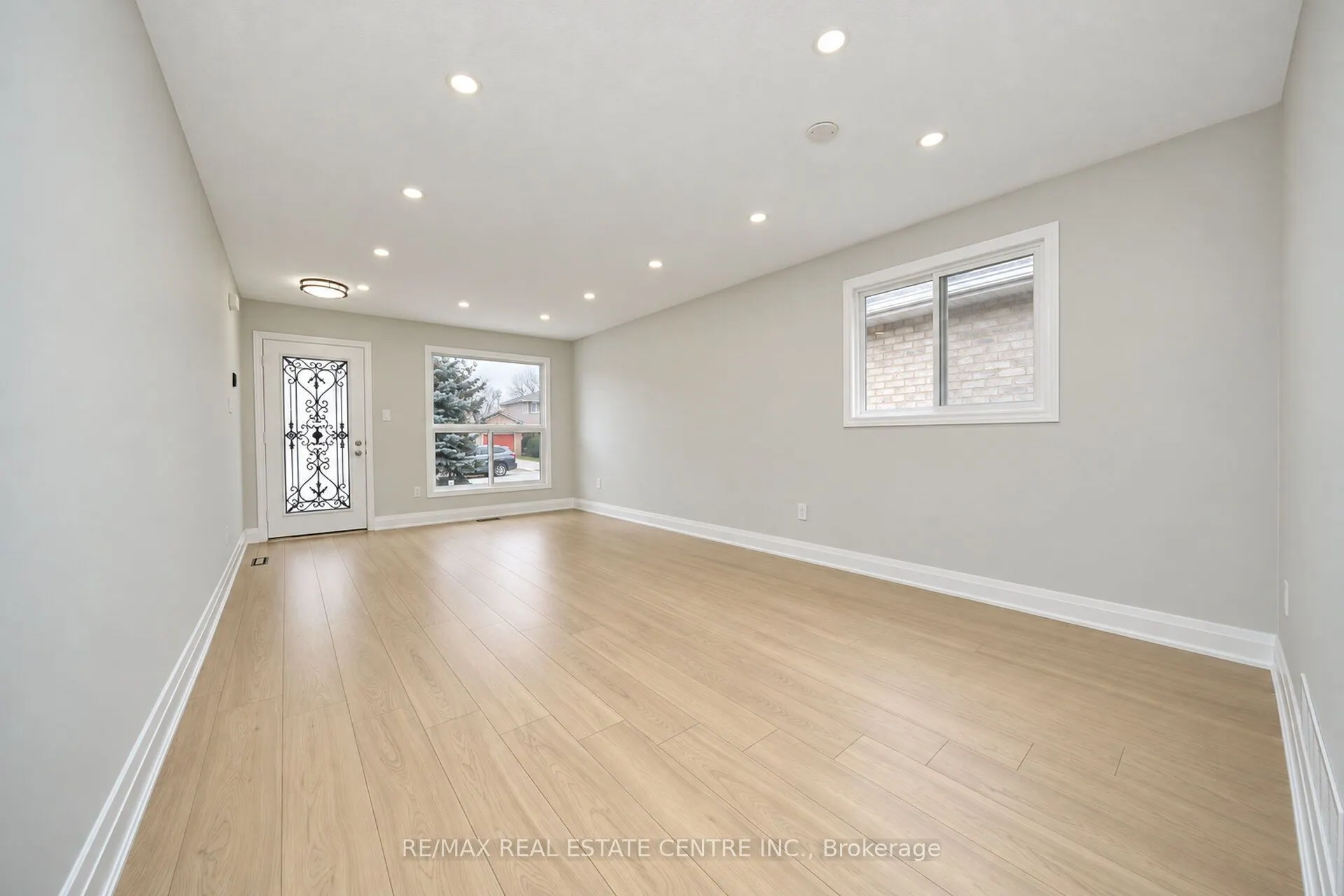 130 Martindale Crescent