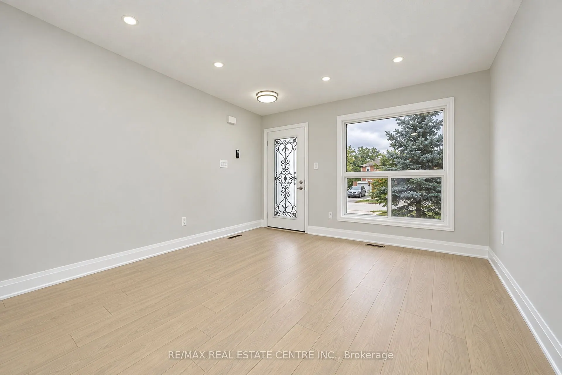 130 Martindale Crescent