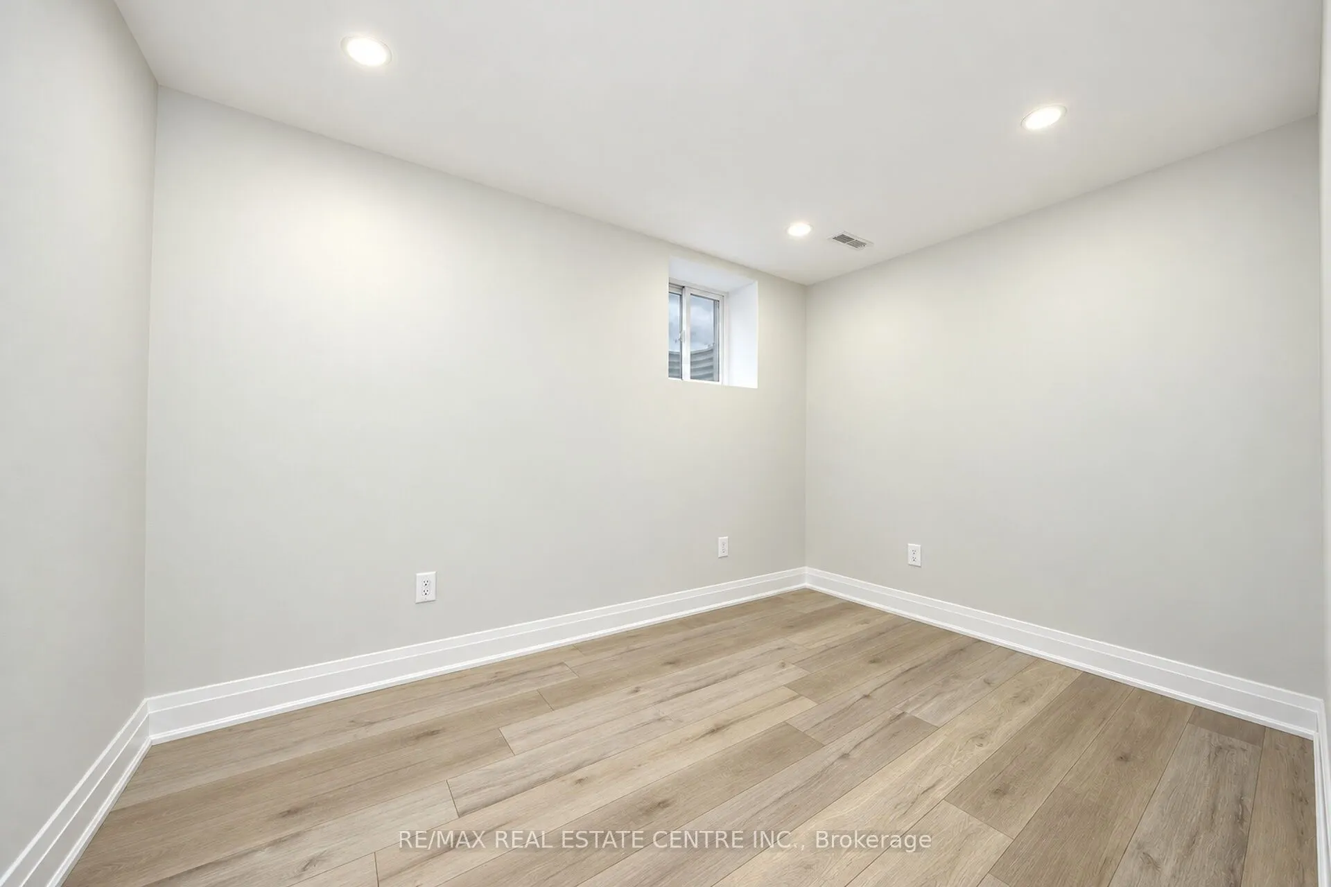 130 Martindale Crescent