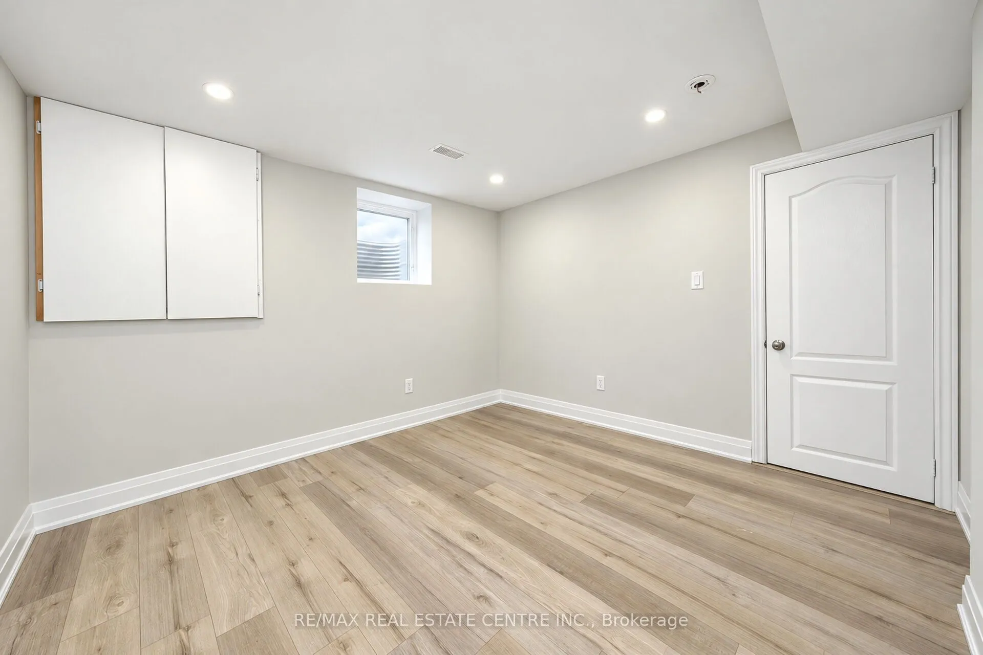 130 Martindale Crescent