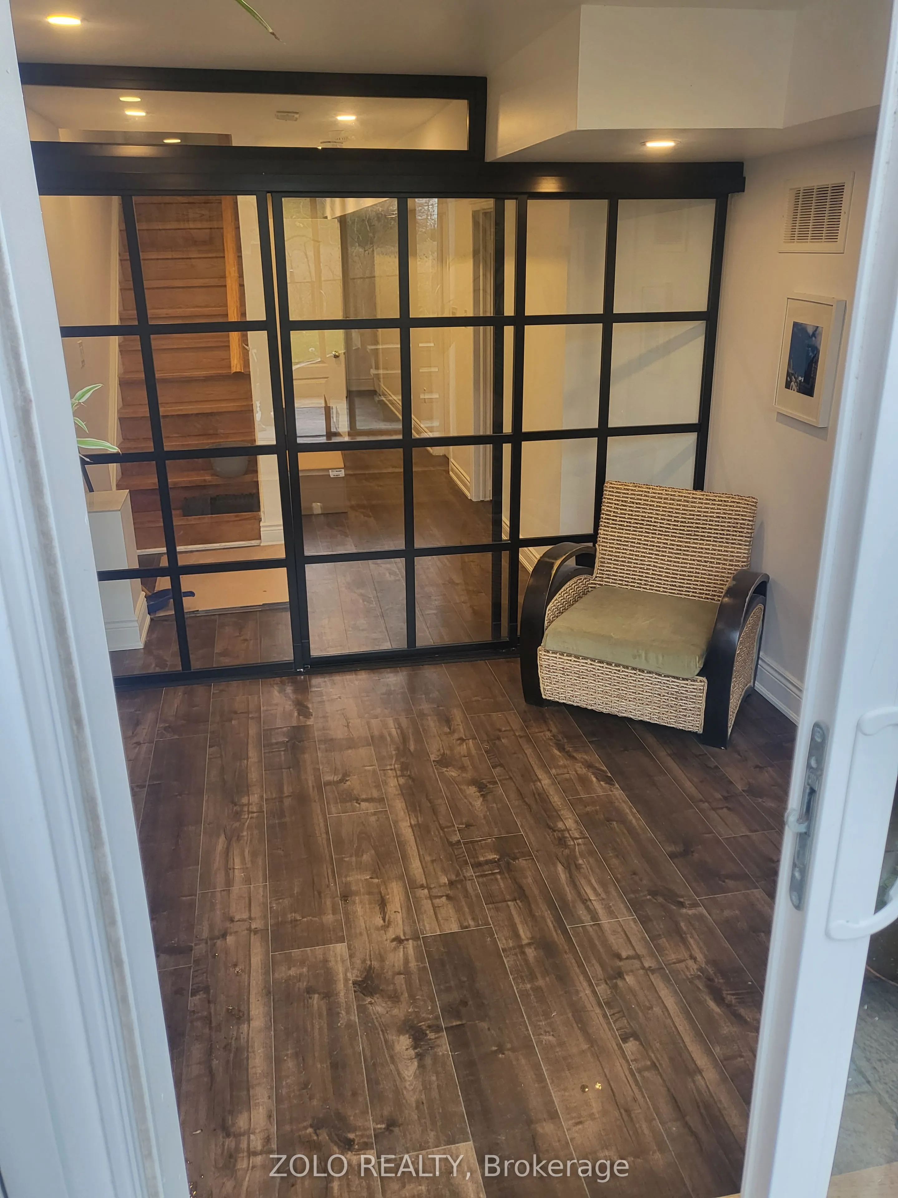 28 spring valley Court