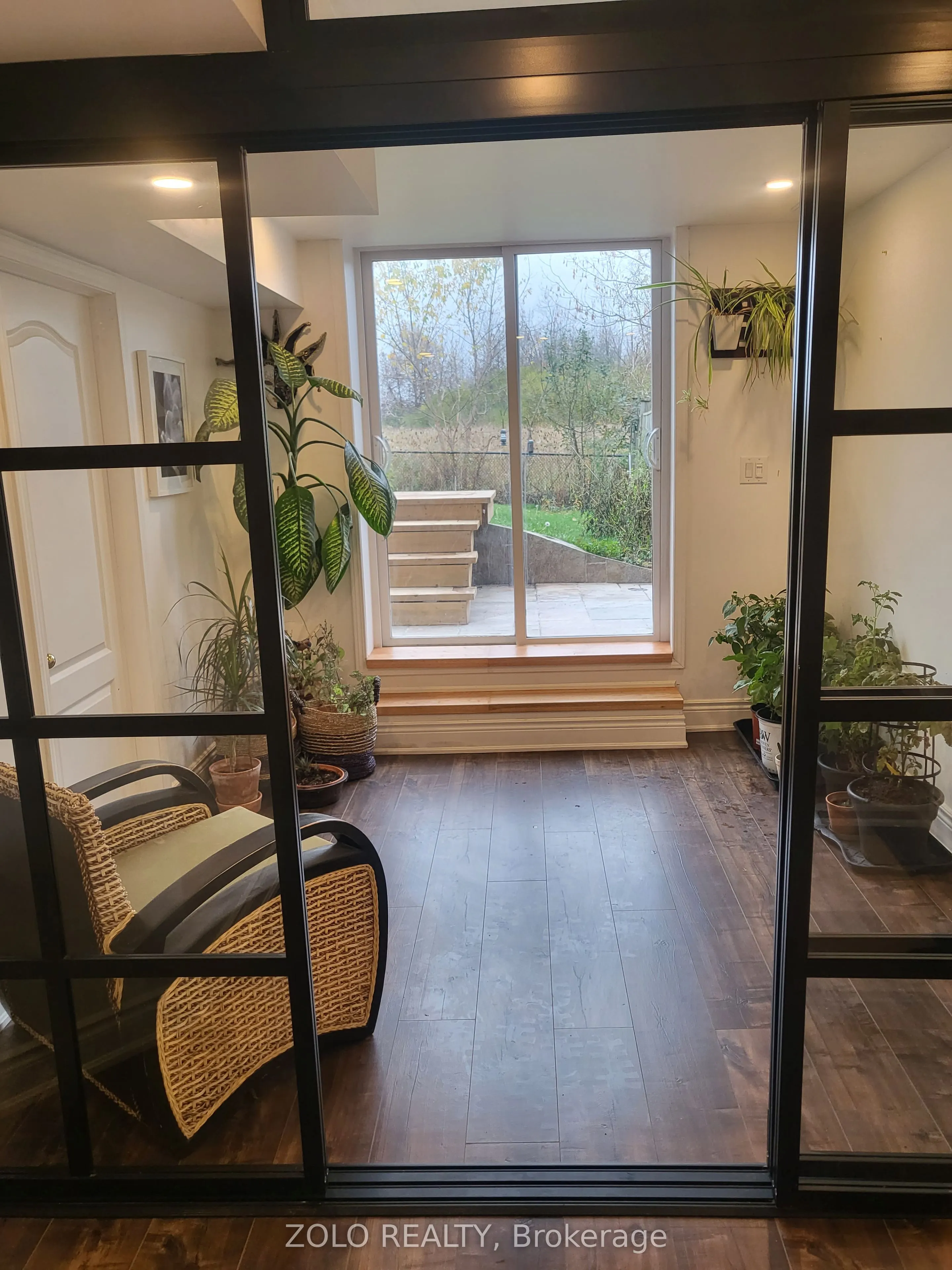 28 spring valley Court