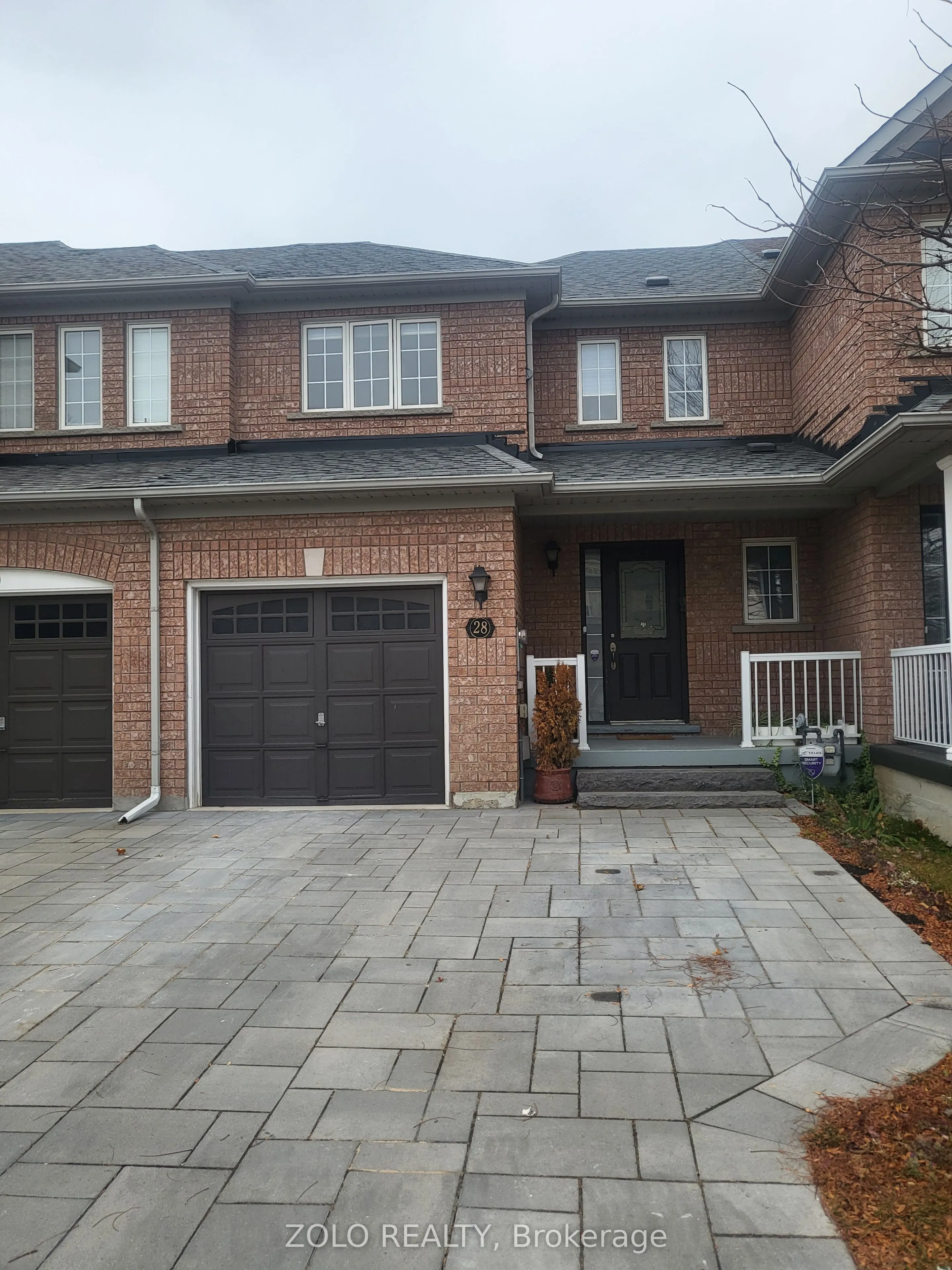 28 spring valley Court