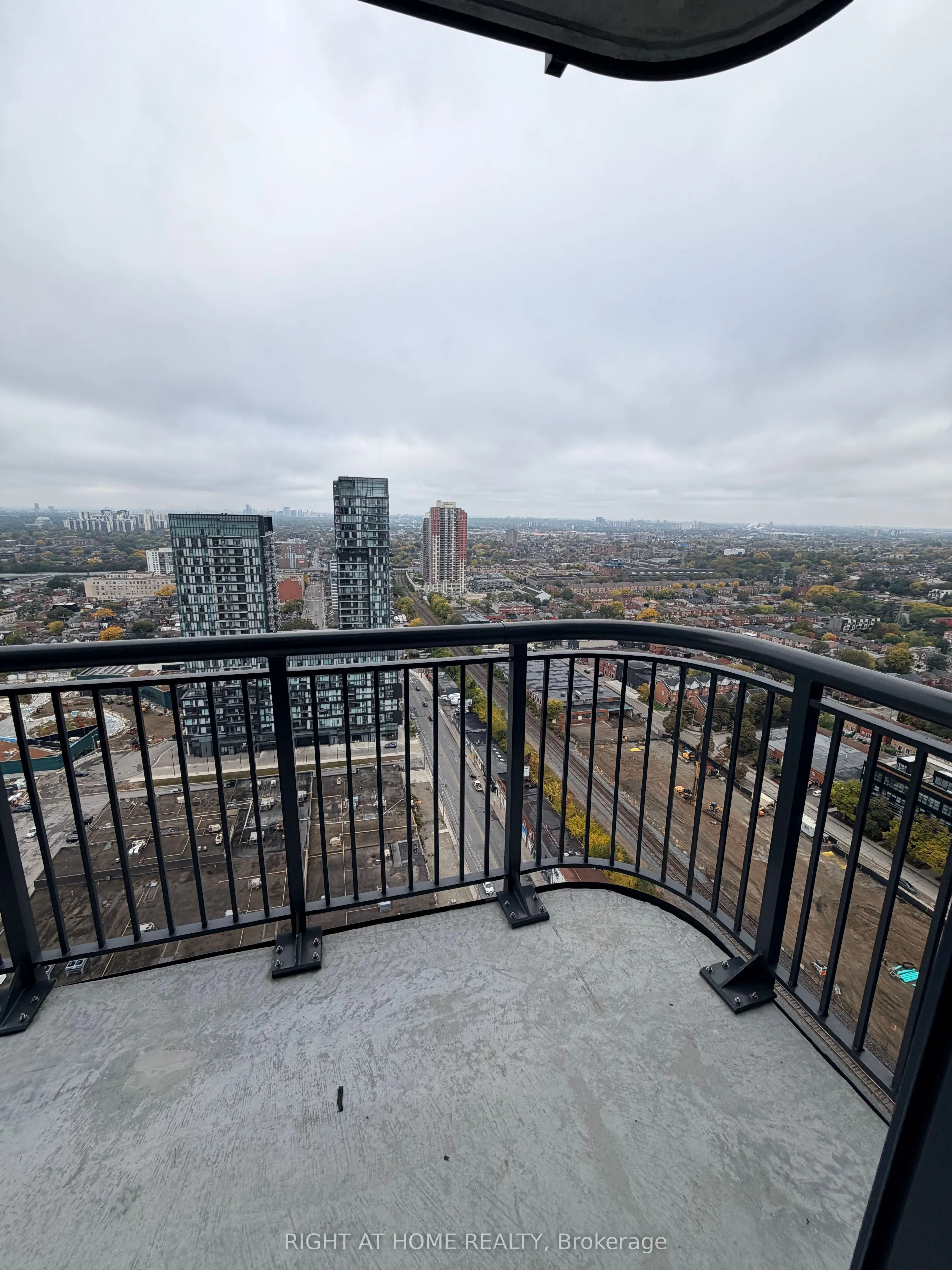 1185 Dupont Street #2611