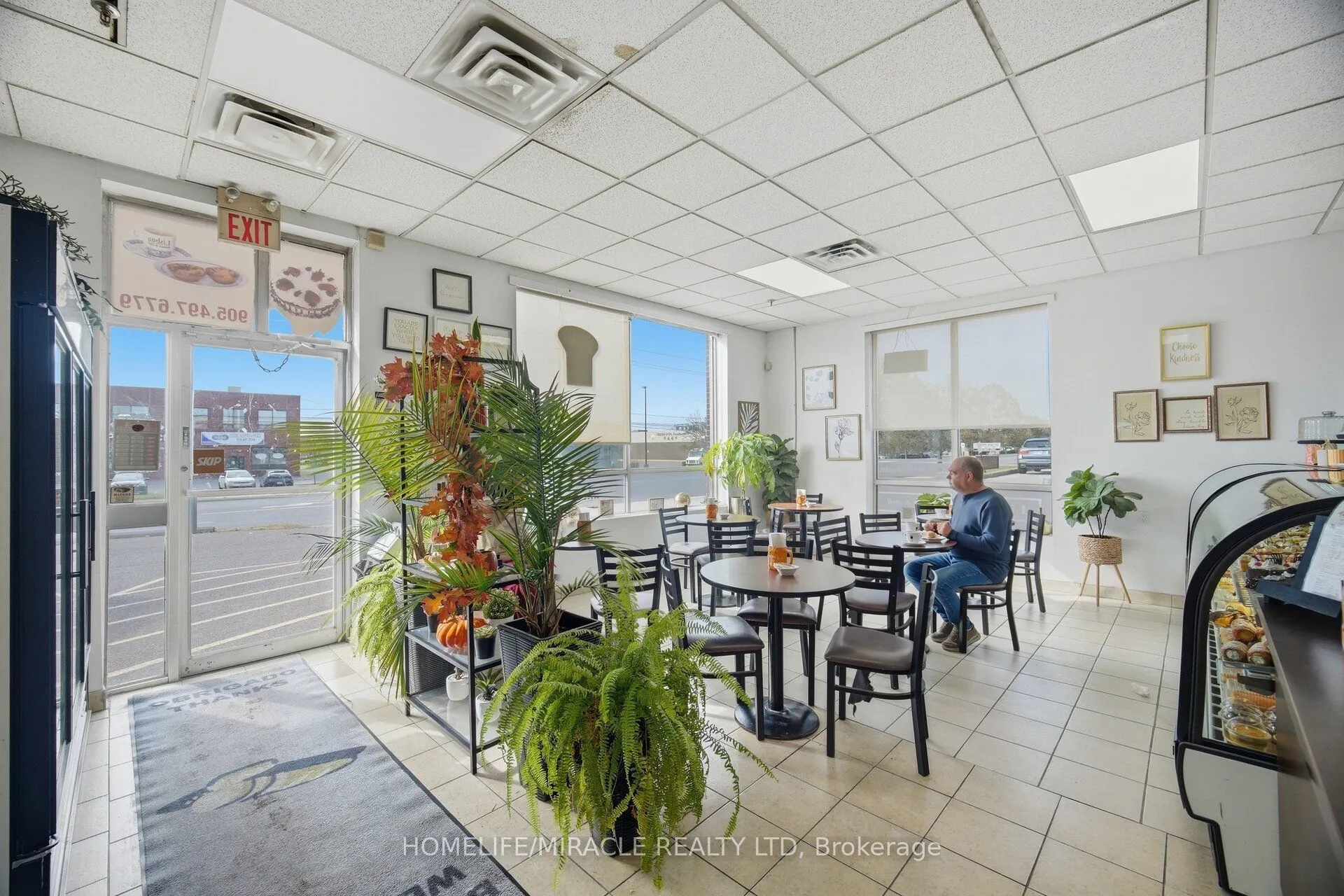 240 Clarence Street #1