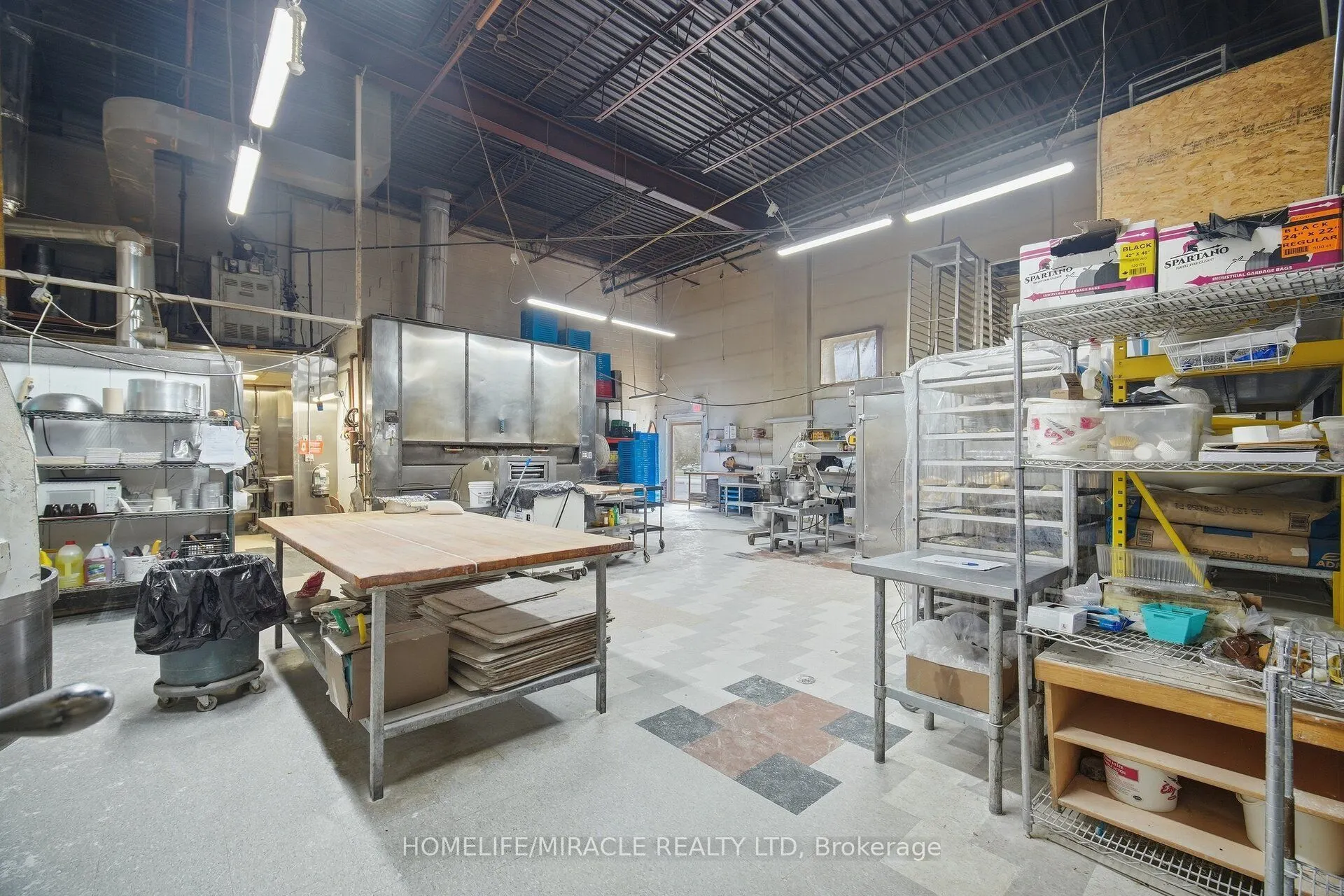 240 Clarence Street #1