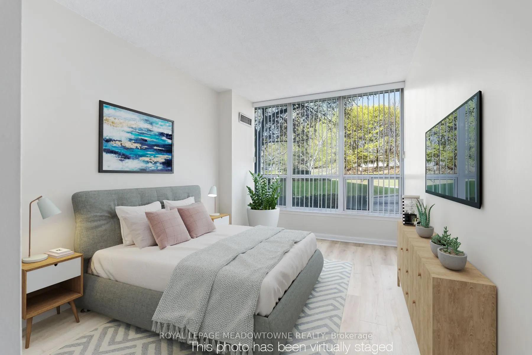 10 Laurelcrest Street #104