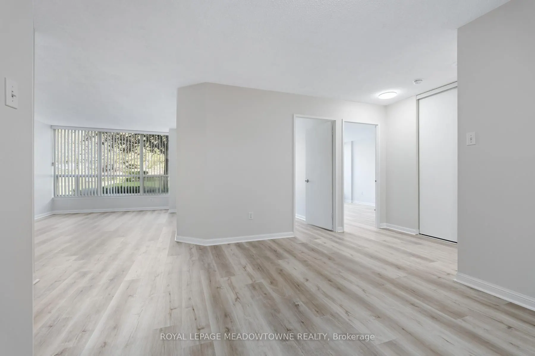 10 Laurelcrest Street #104