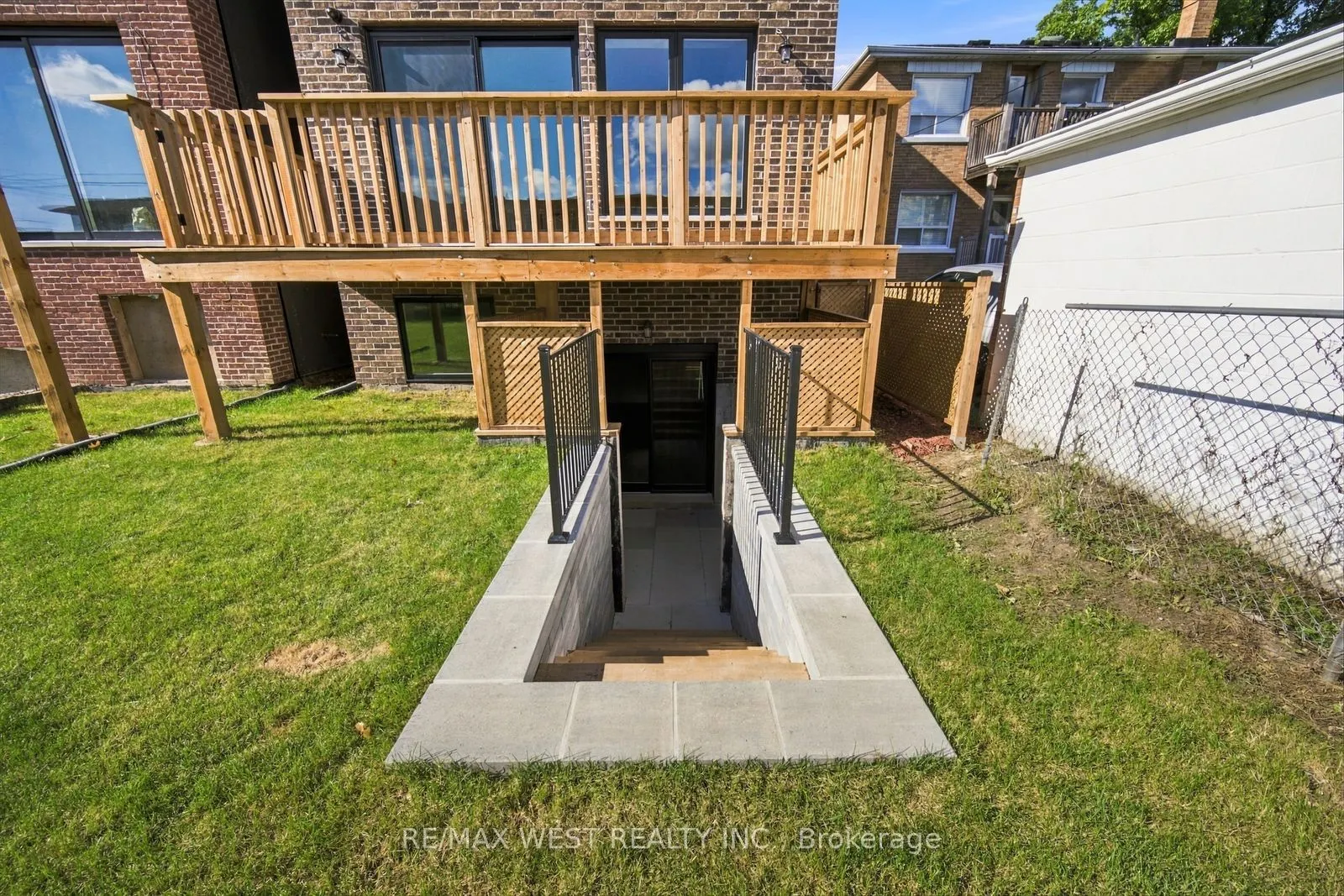157 Aldercrest Avenue