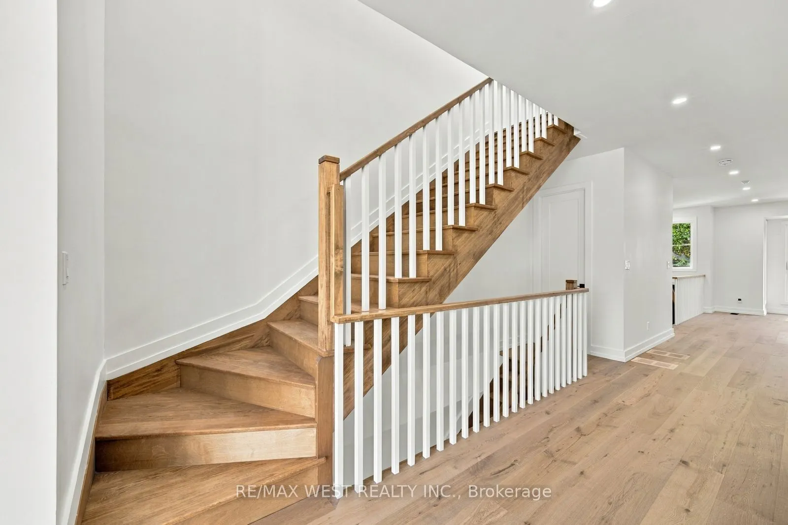 157 Aldercrest Avenue