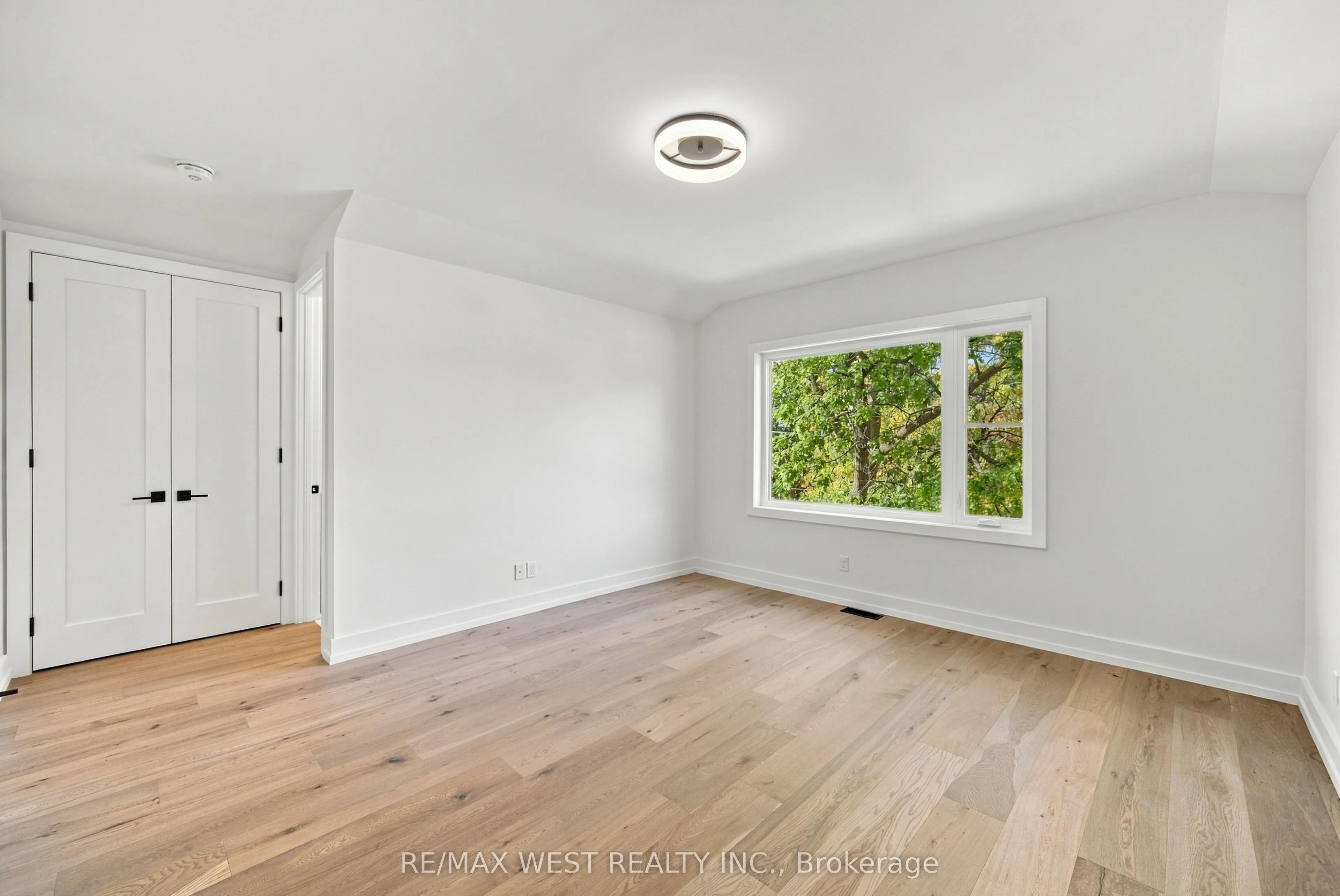 157 Aldercrest Avenue