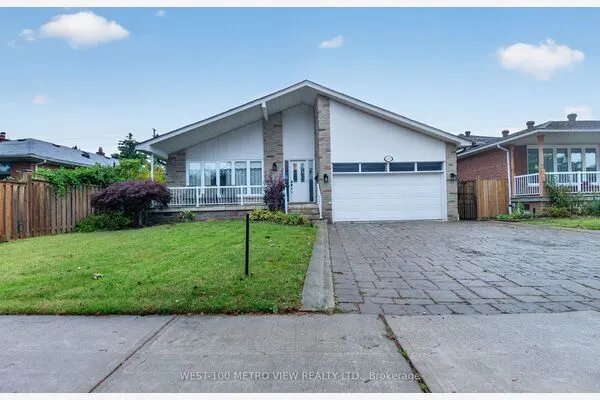 3411 Pinesmoke Crescent