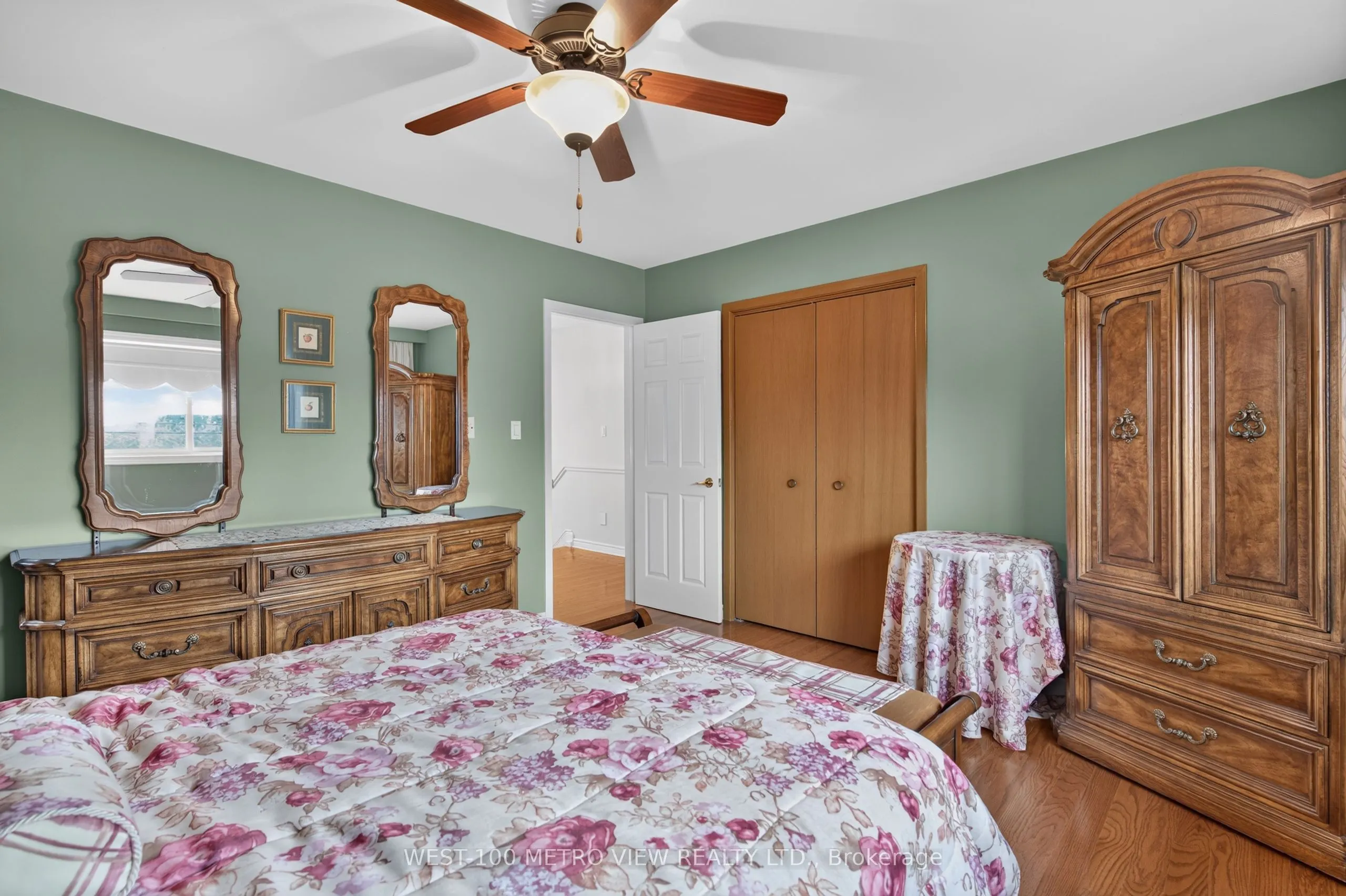 3411 Pinesmoke Crescent