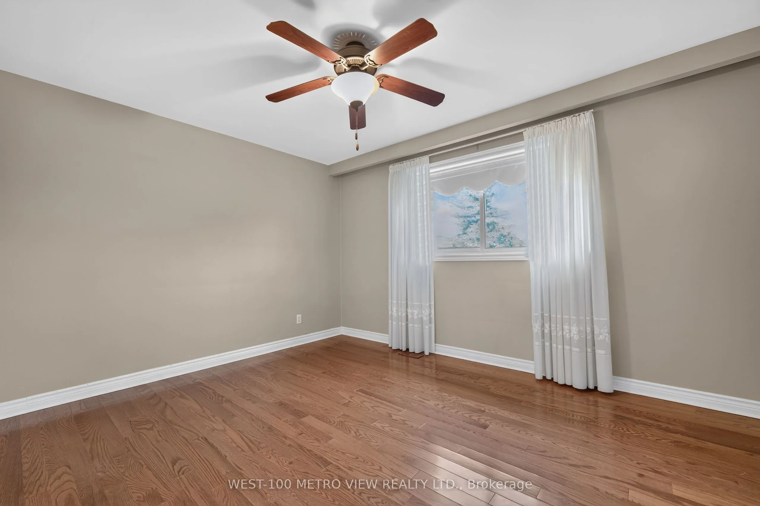 3411 Pinesmoke Crescent