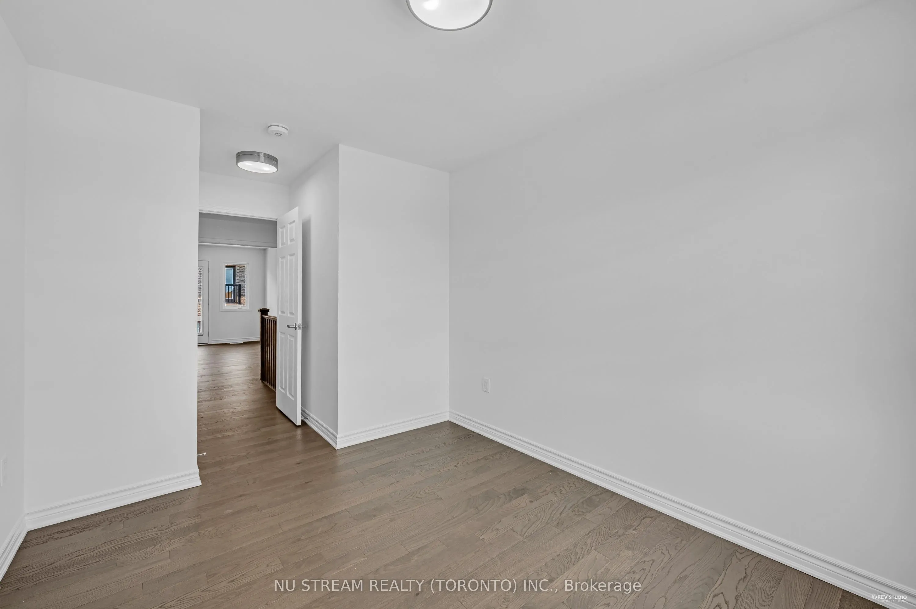 3034 Merrick Road