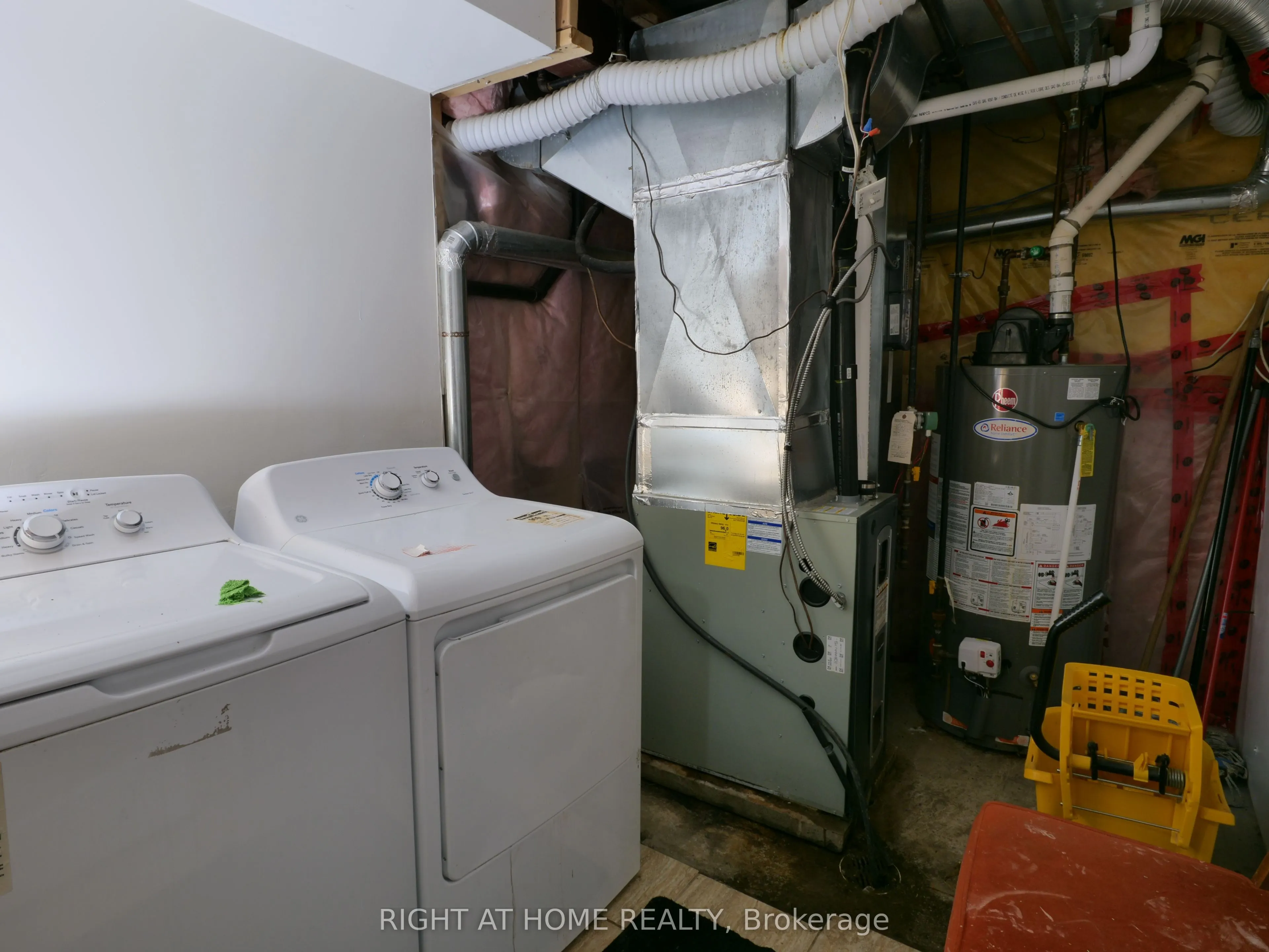 19 Blazing Star Drive S #Basement Unit