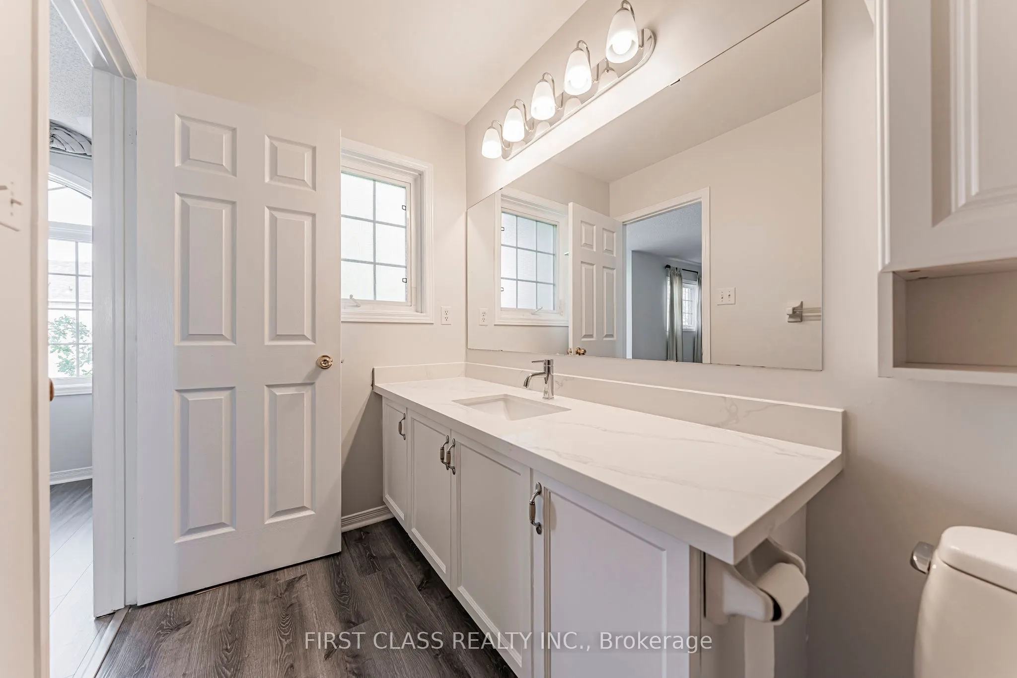 5110 Fairview Street #24
