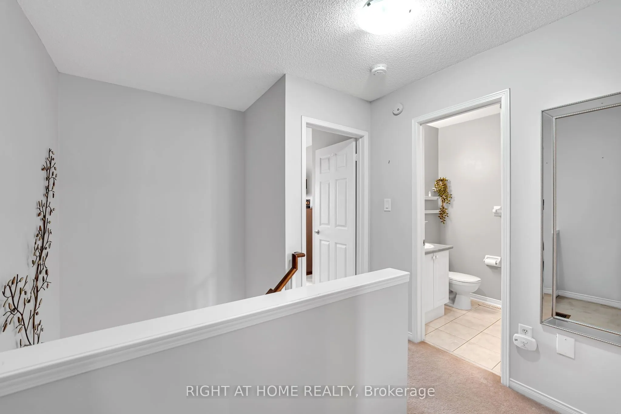 3370 Redpath Circle