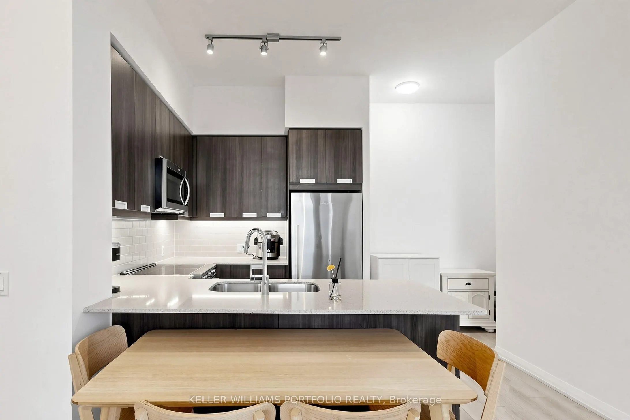 35 Watergarden Drive #112
