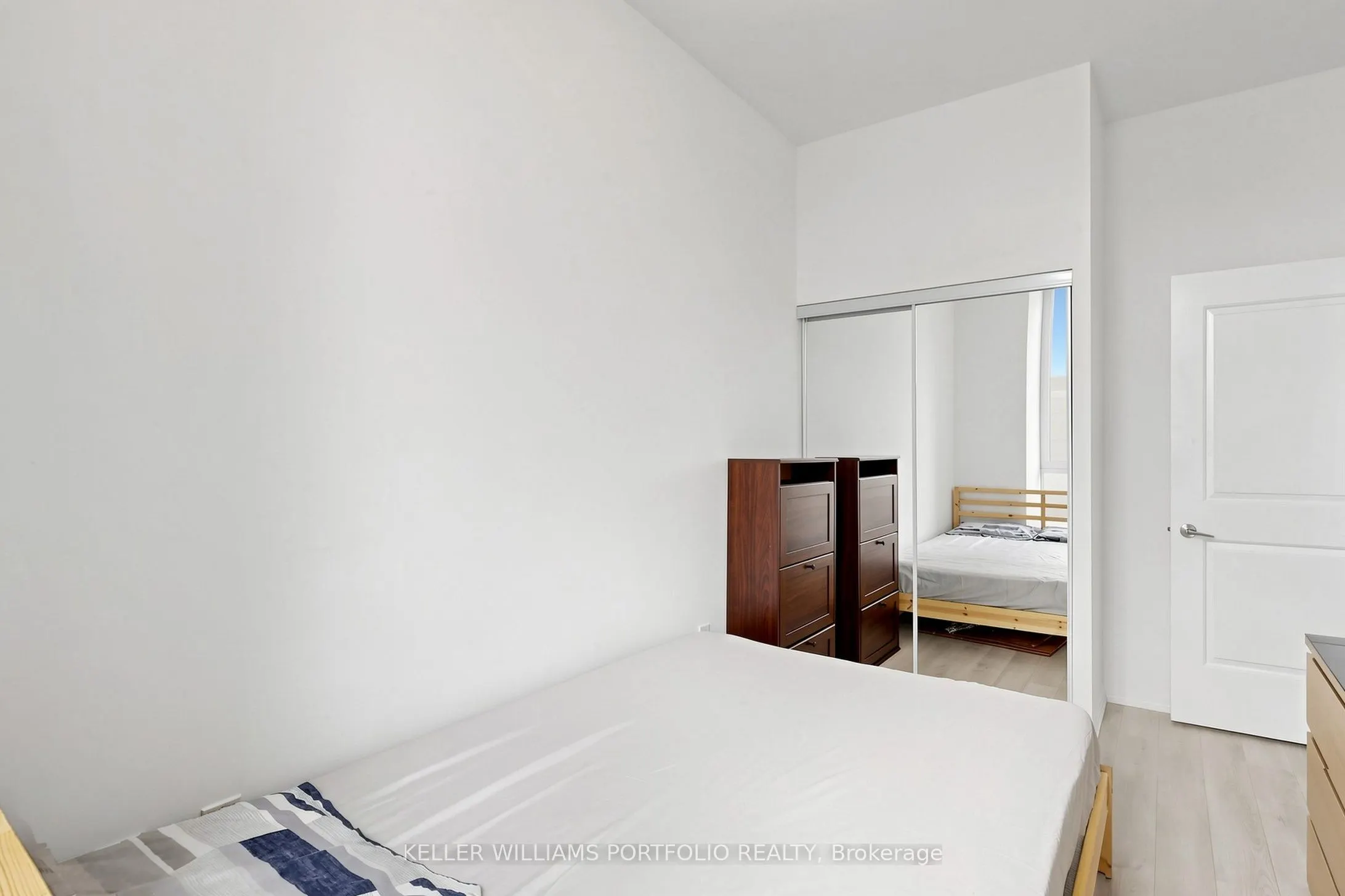 35 Watergarden Drive #112