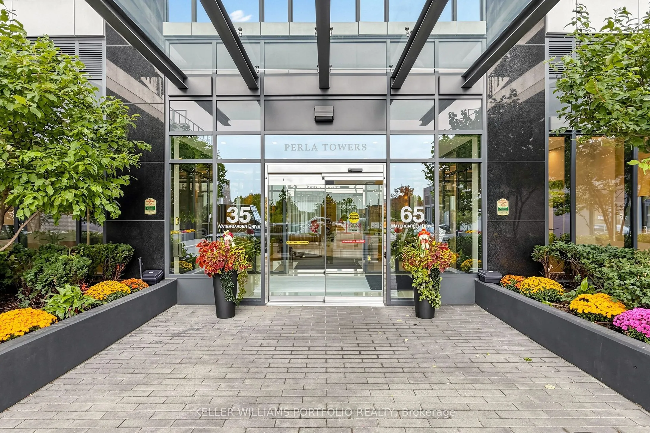 35 Watergarden Drive #112