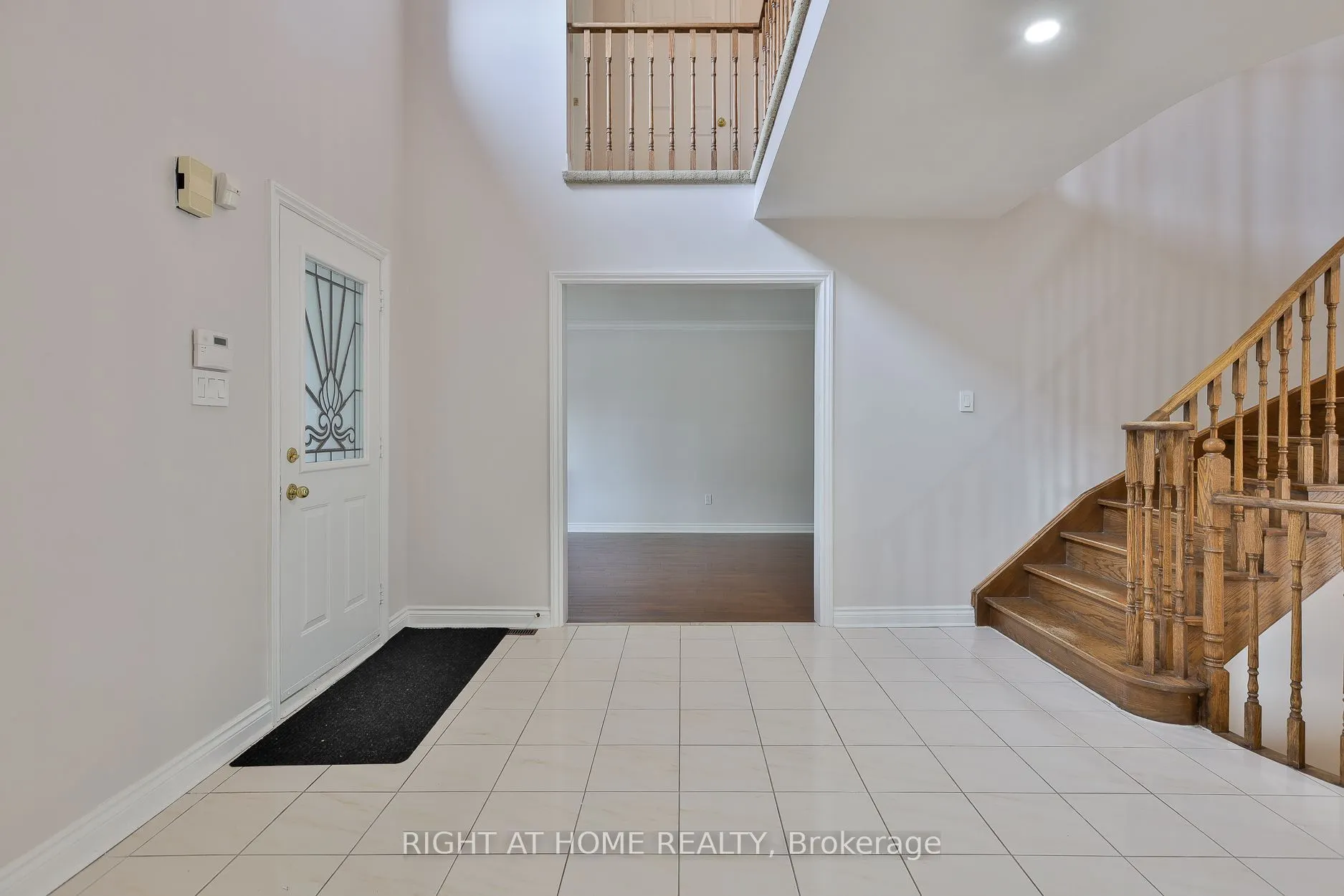 560 Chagall Court