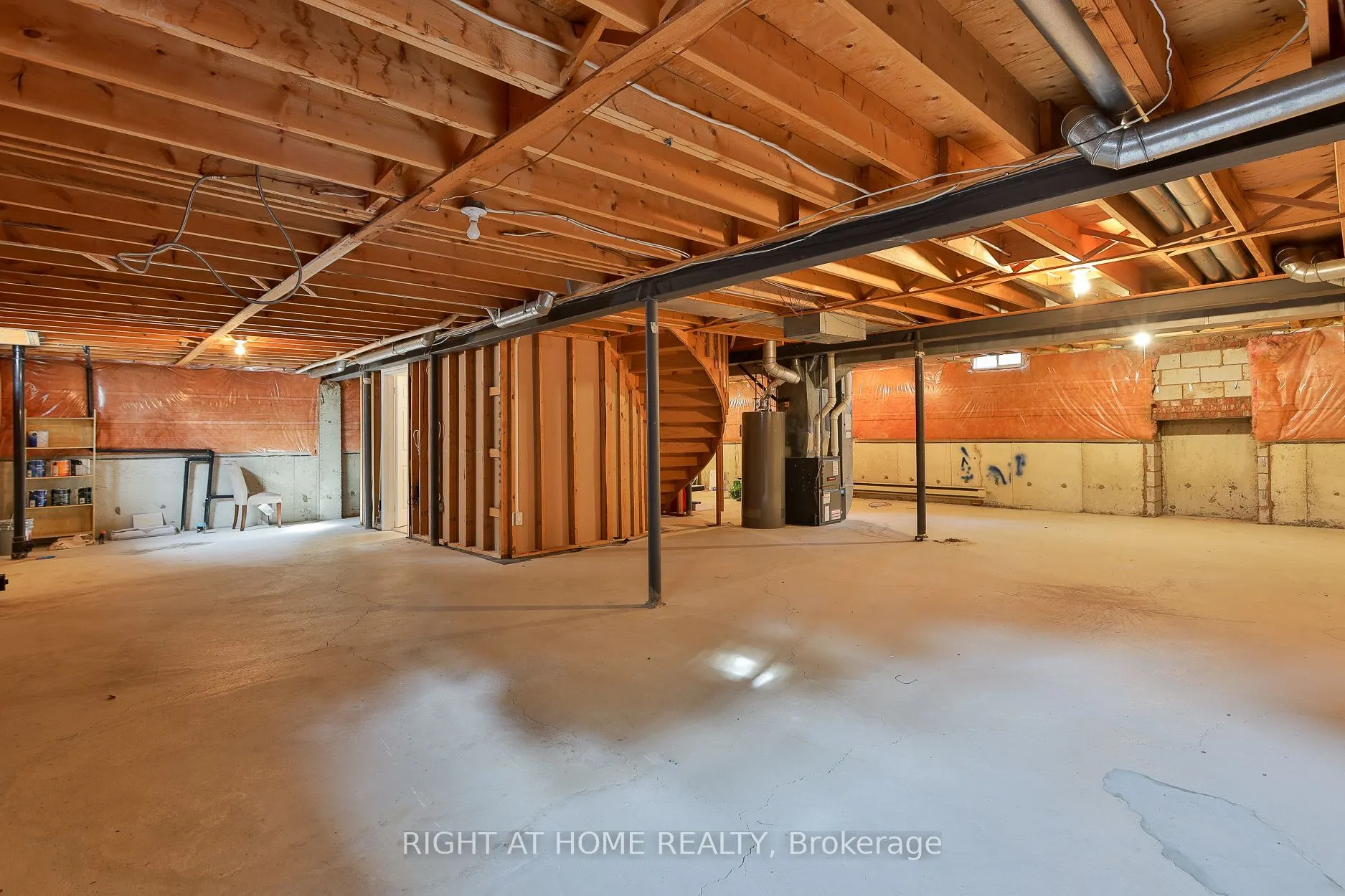 560 Chagall Court