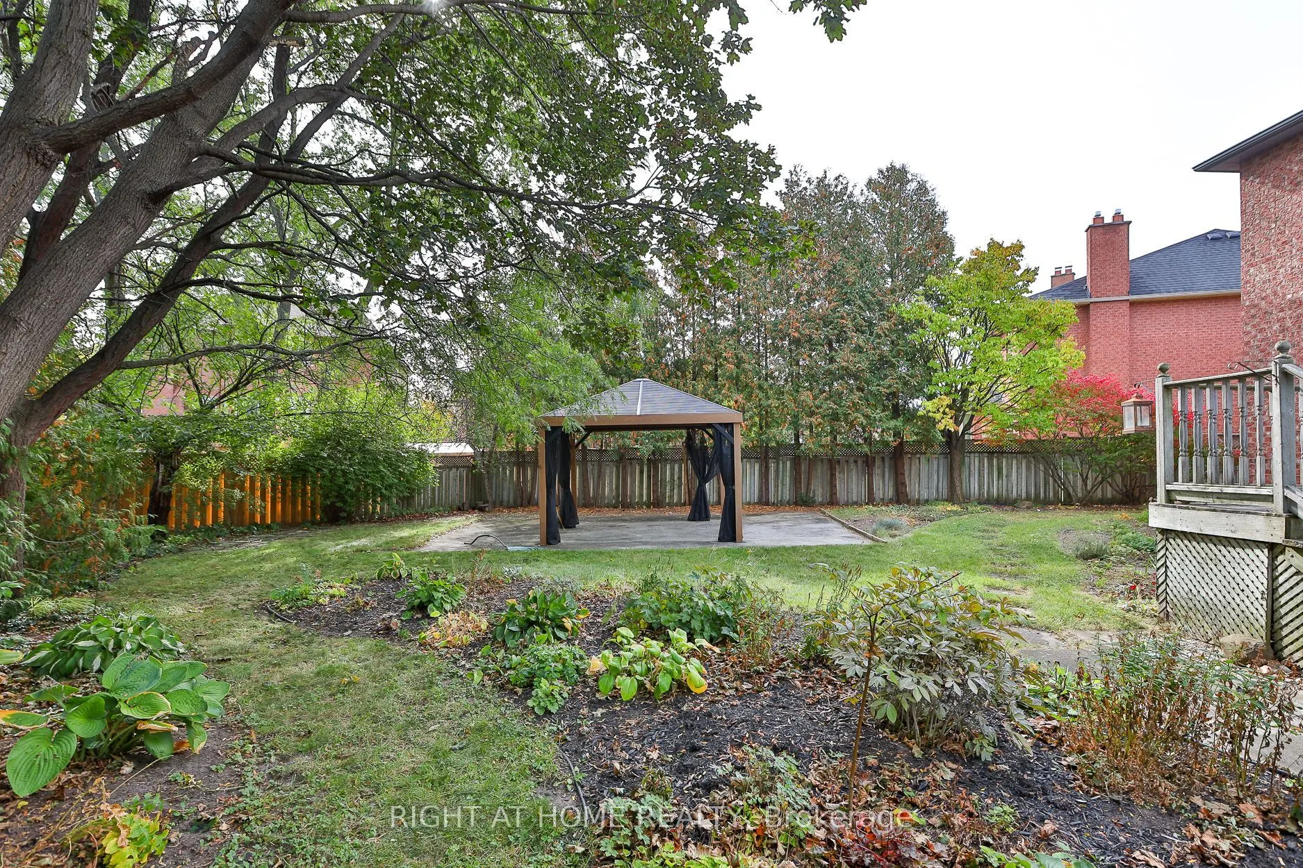 560 Chagall Court