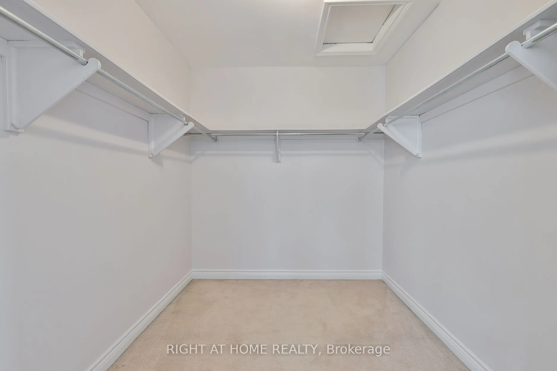 560 Chagall Court