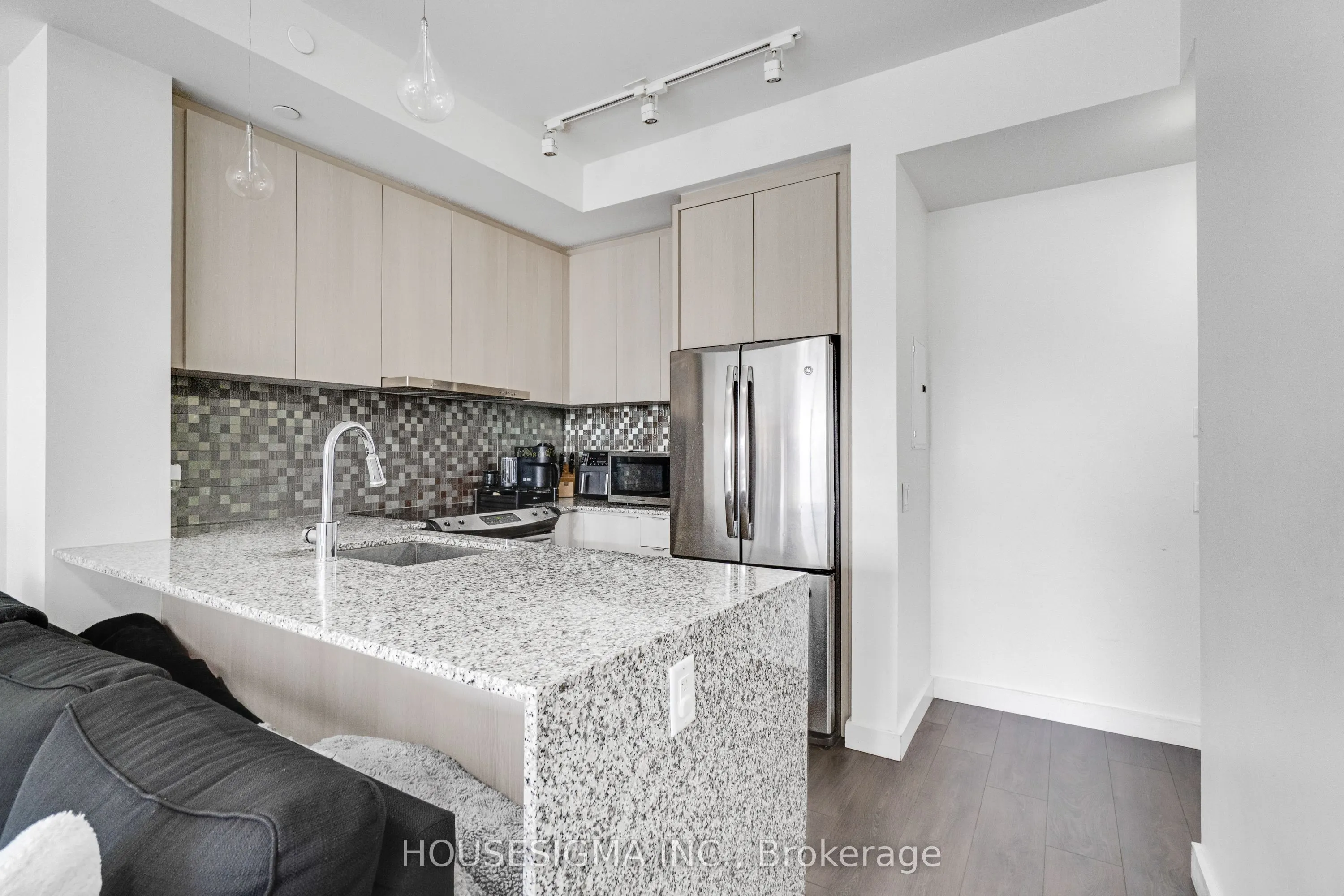5005 Harvard Road #401
