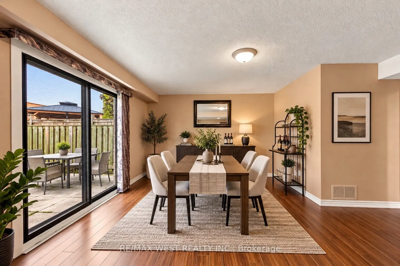 2 Ackrow Court