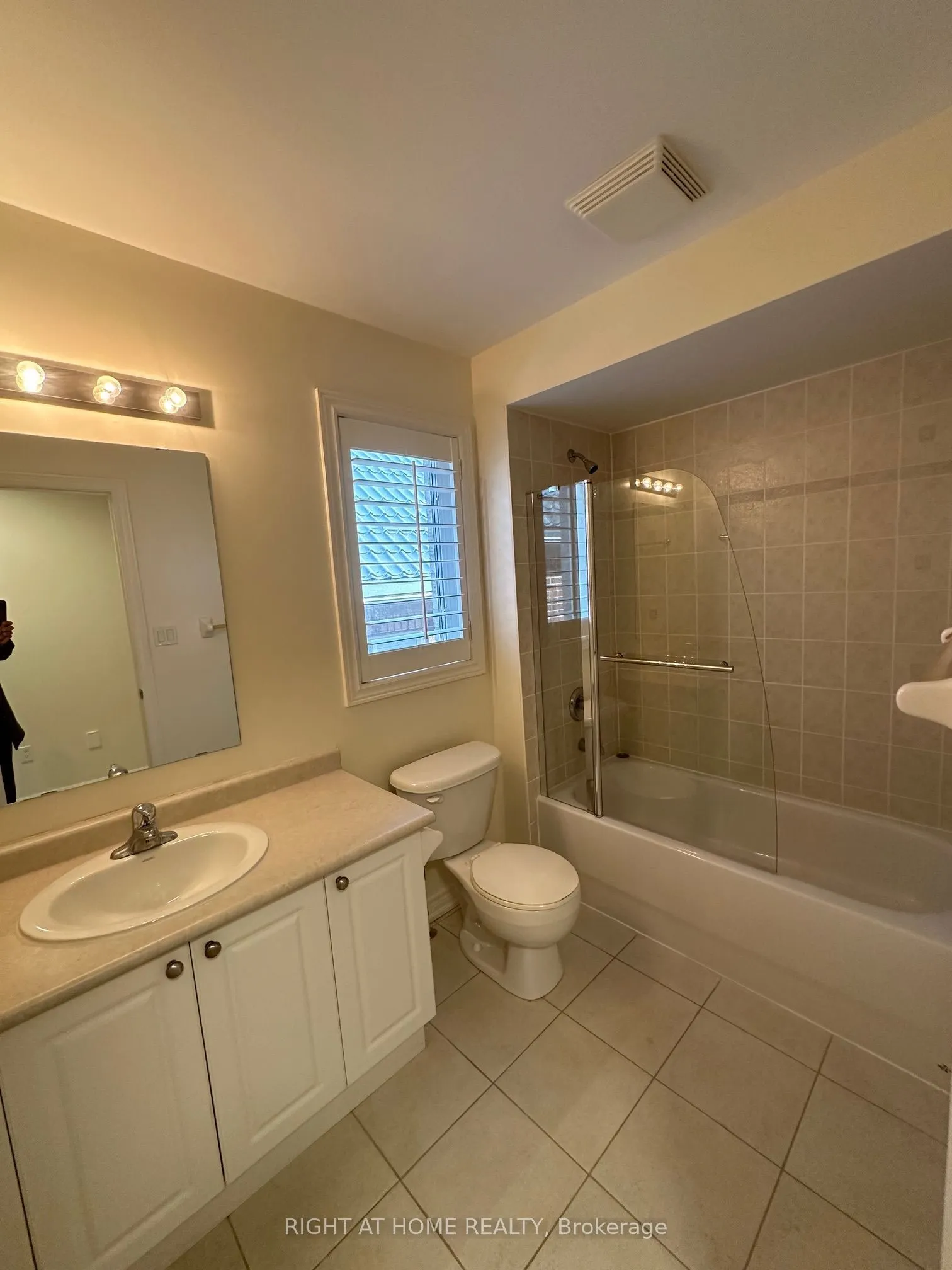 5133 Celebration Drive