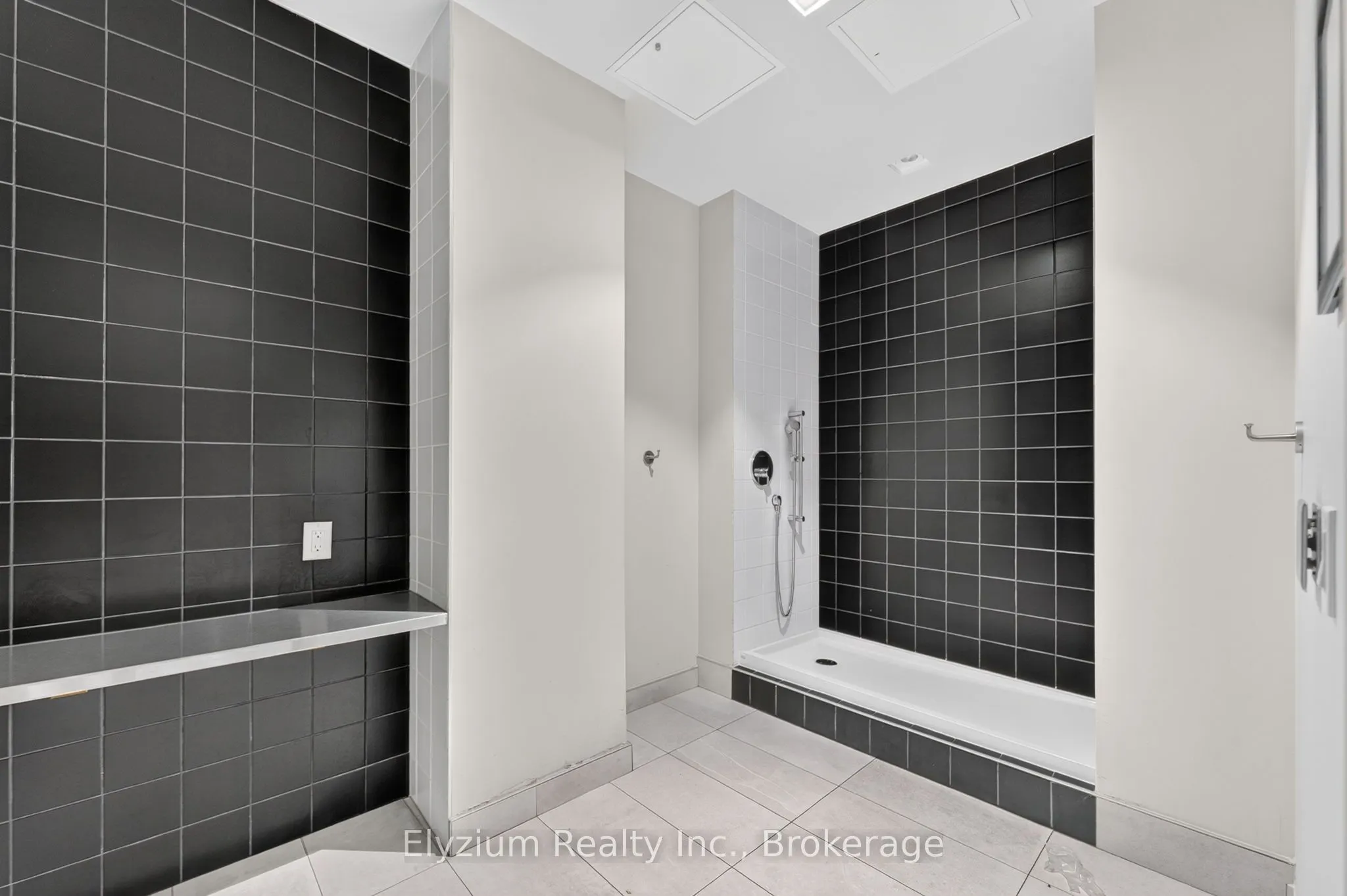 36 Zorra Street #3011