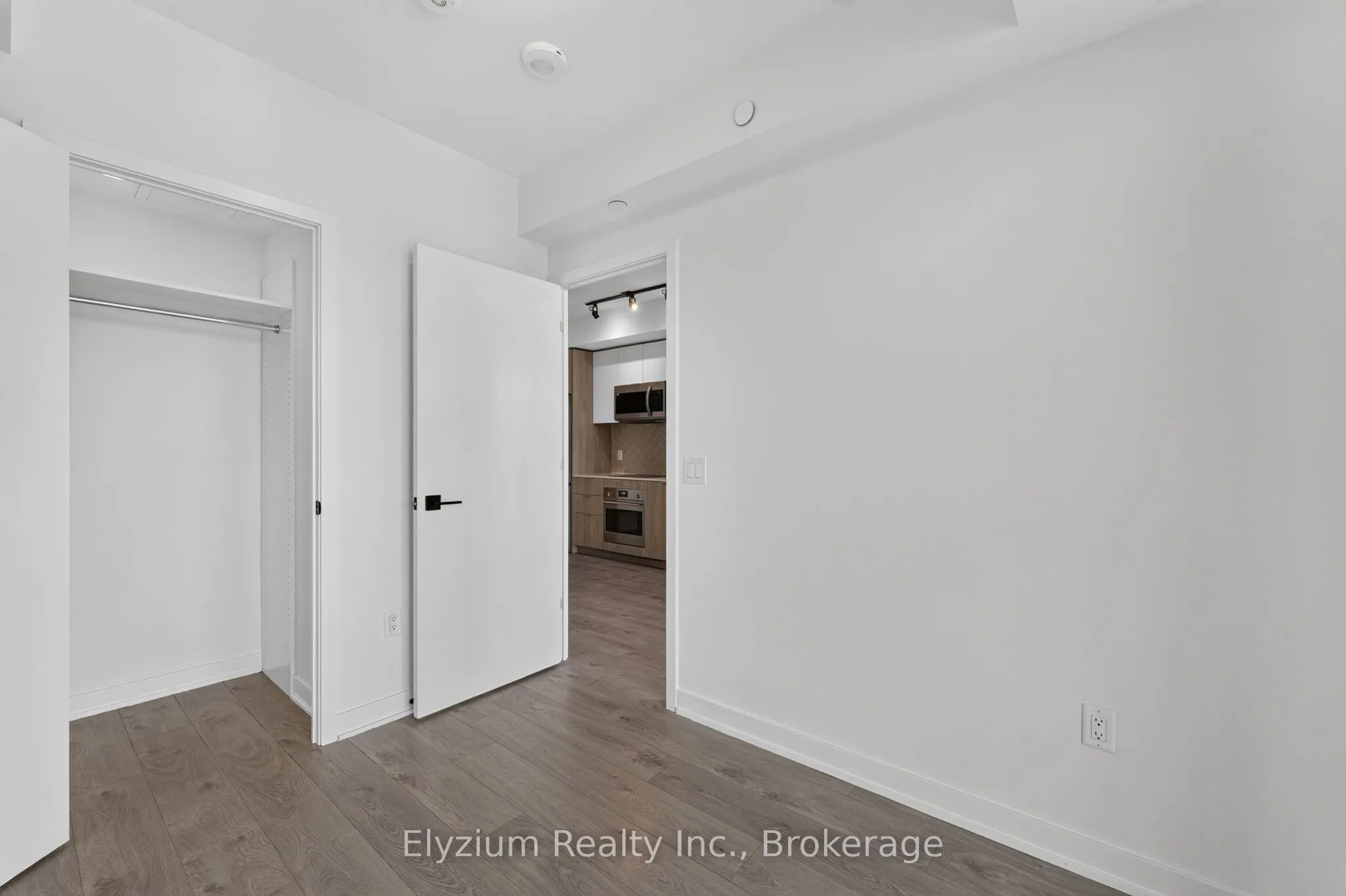 36 Zorra Street #3011