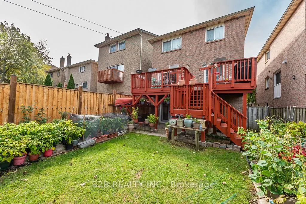 4112 trapper Crescent