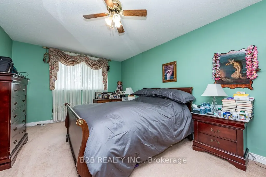4112 trapper Crescent