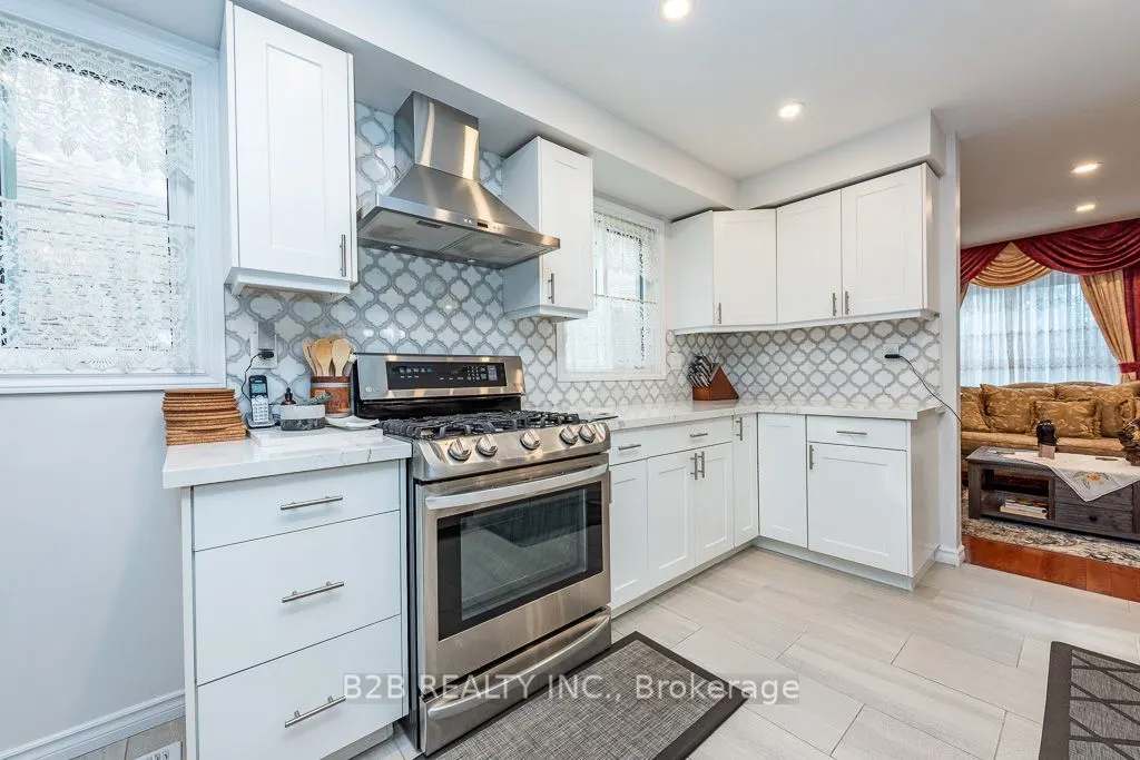 4112 trapper Crescent