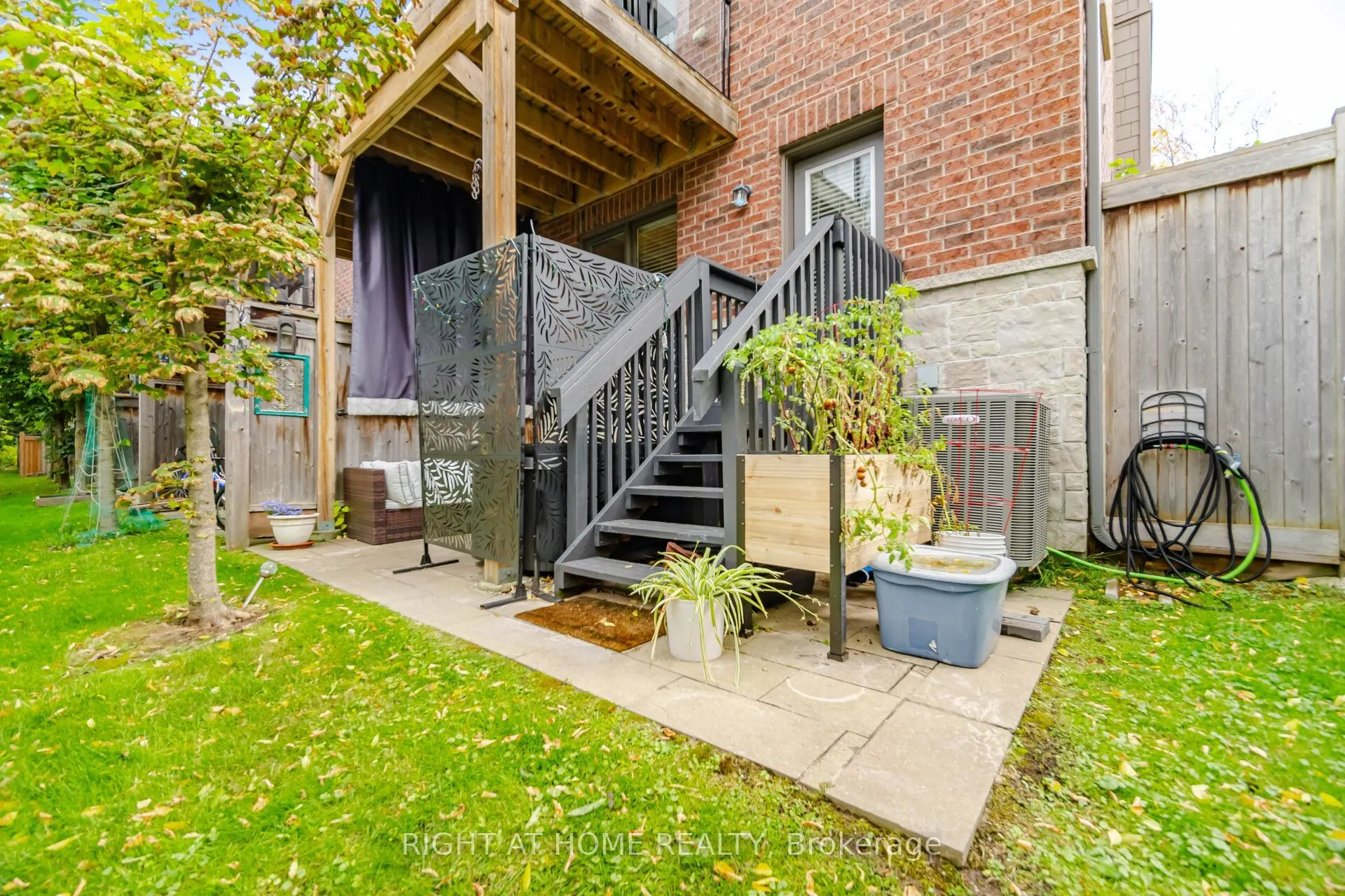 36 Whitehorn Lane