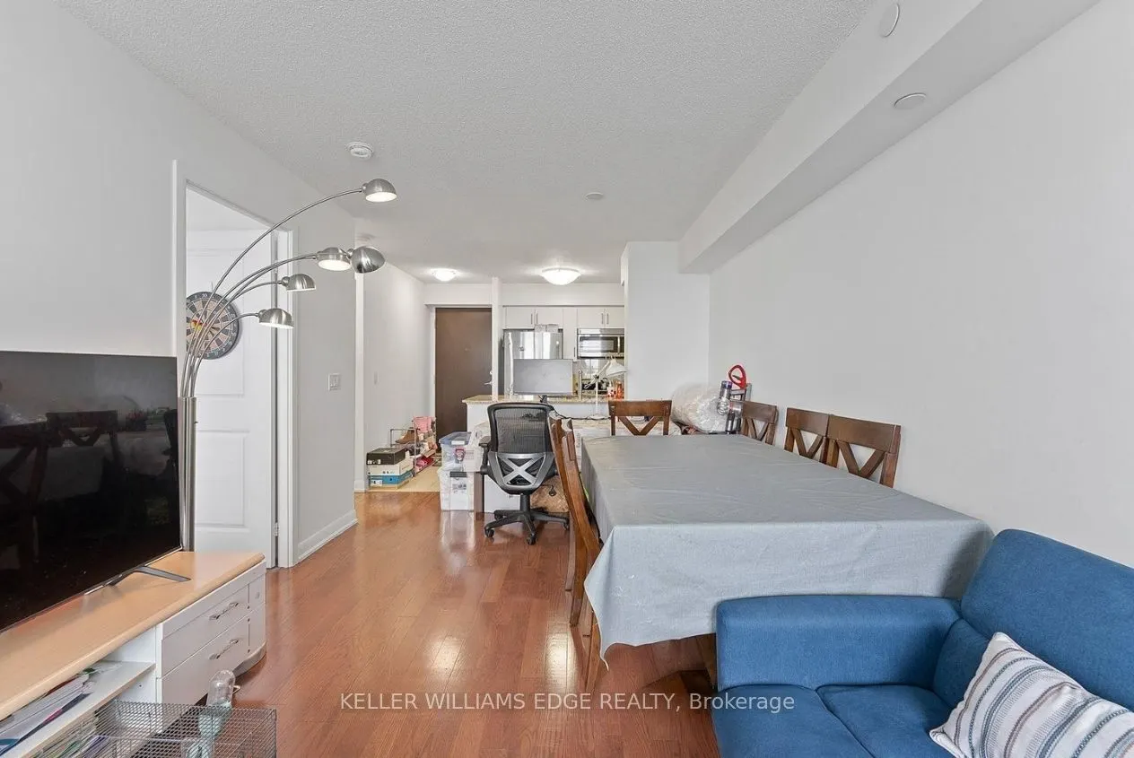 215 Sherway Gardens Road #809