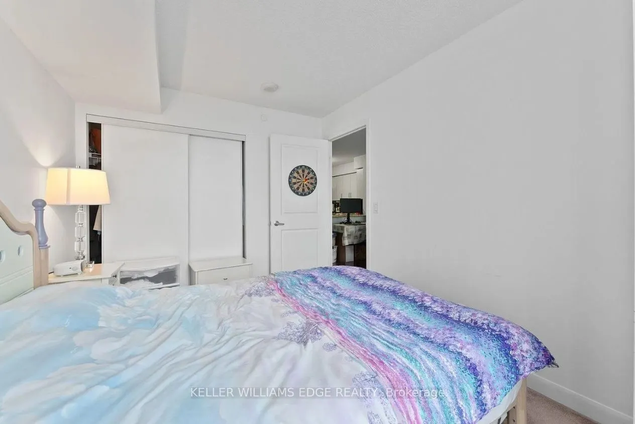 215 Sherway Gardens Road #809