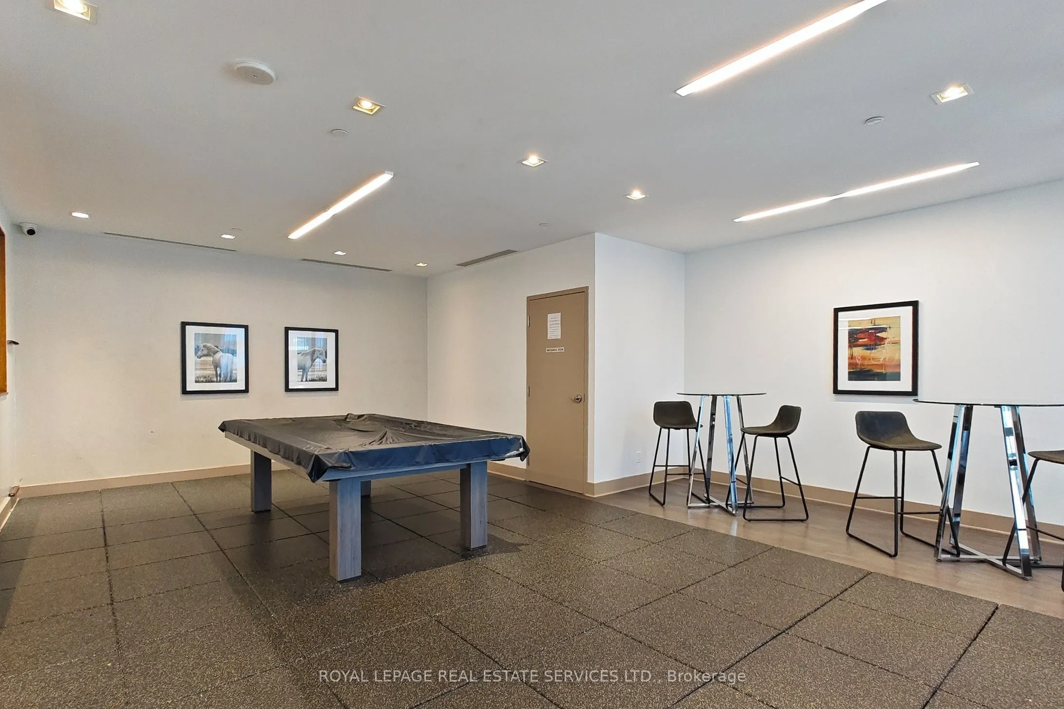 55 Eglinton Avenue W #1701